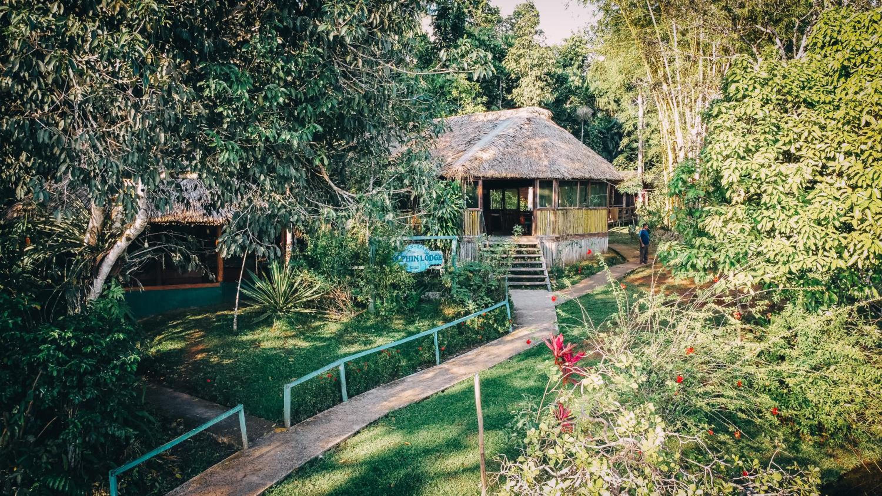 Dolphin Lodge