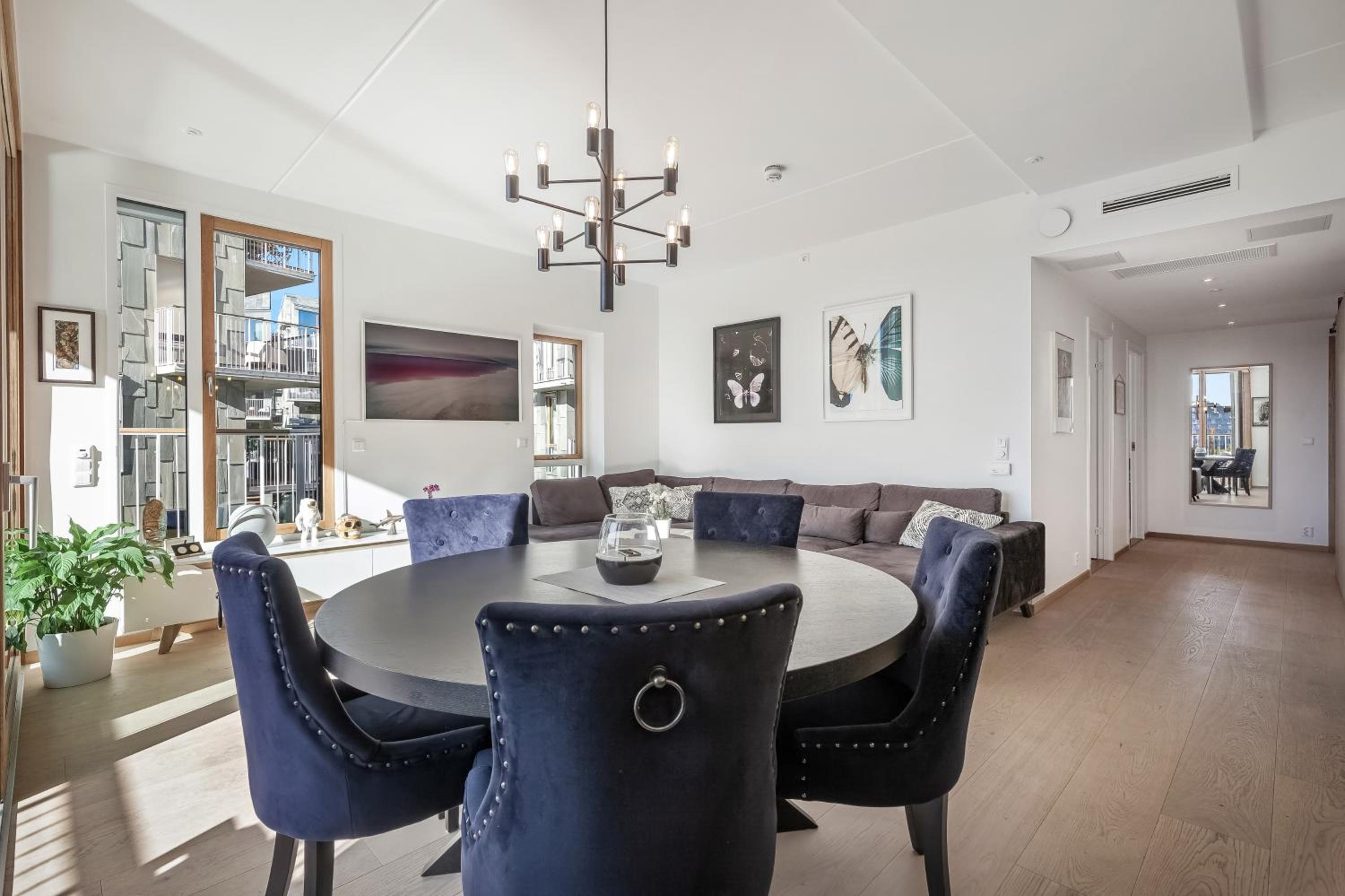 Amazing luxury apartment on the waterfront! 73sqm view 4