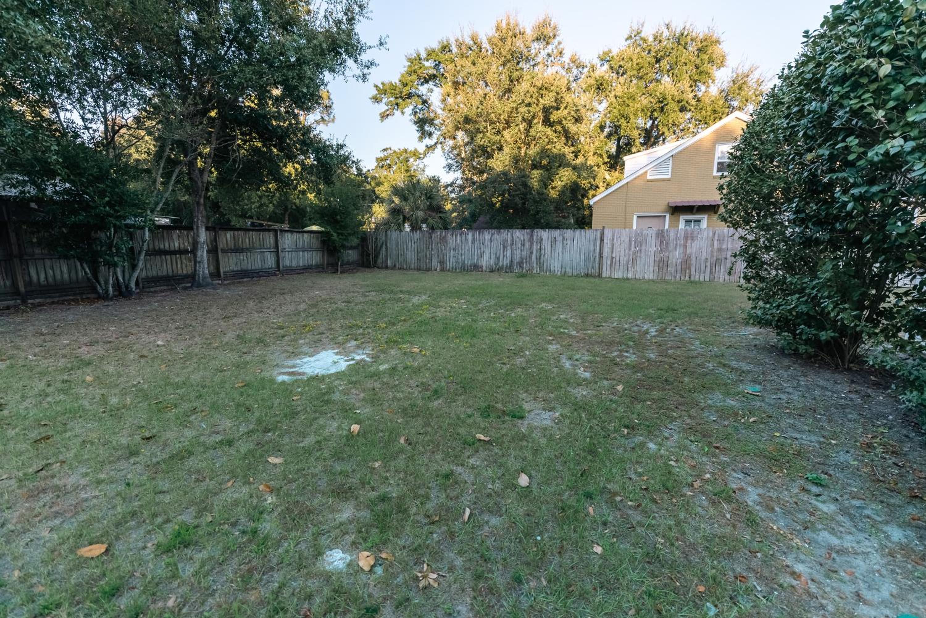 Gulf Coast Craftsman - Cozy, Charming & Central! view 3