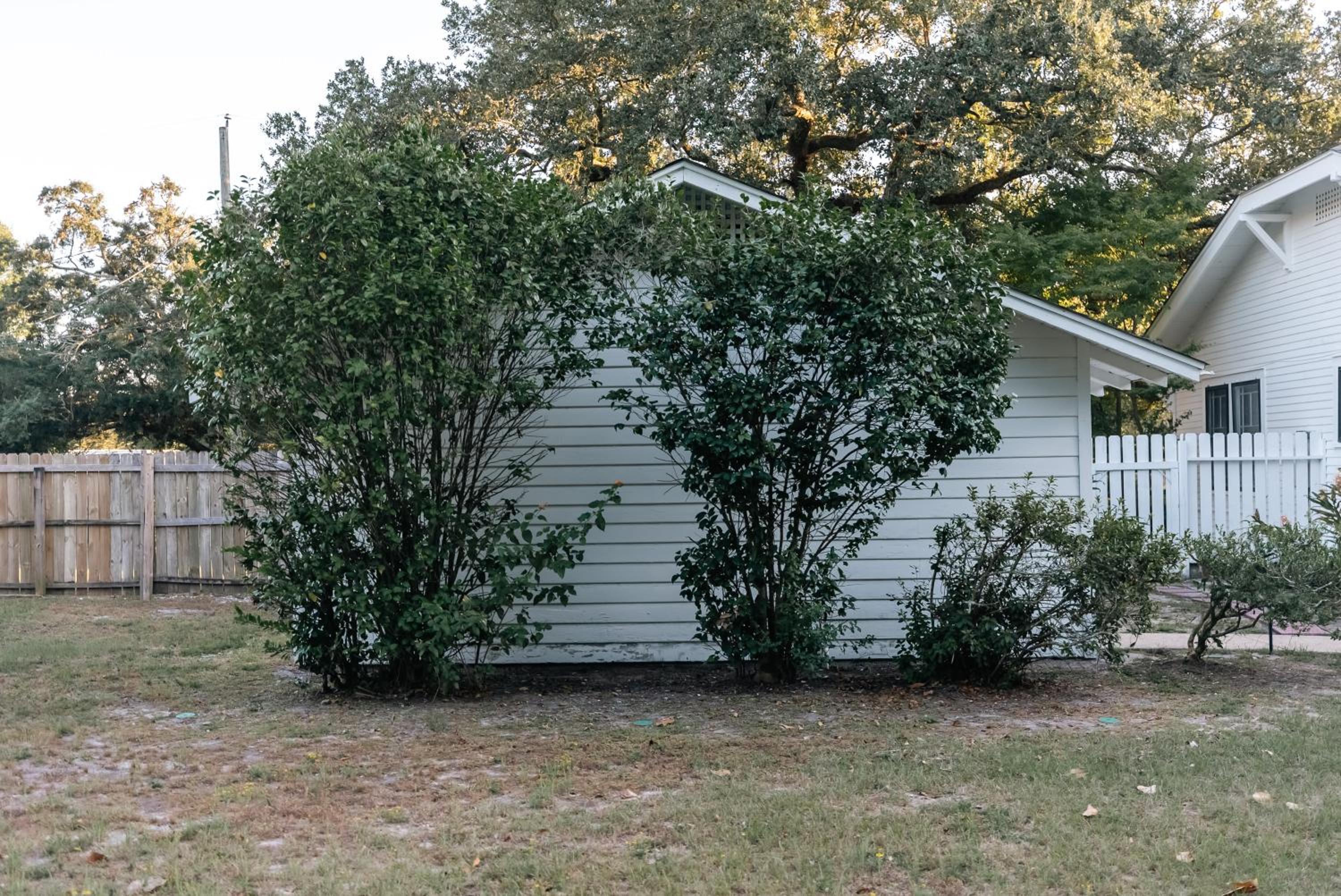 Gulf Coast Craftsman - Cozy, Charming & Central! view 4