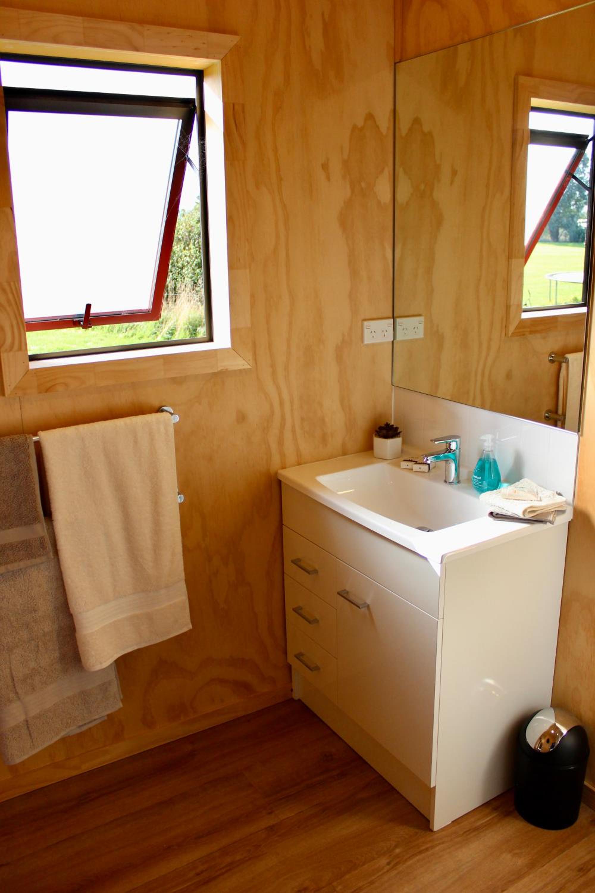 Luxury Container Cabin view 4
