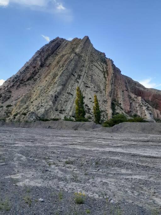 Cerro Amarillo, Cabaña de Juella