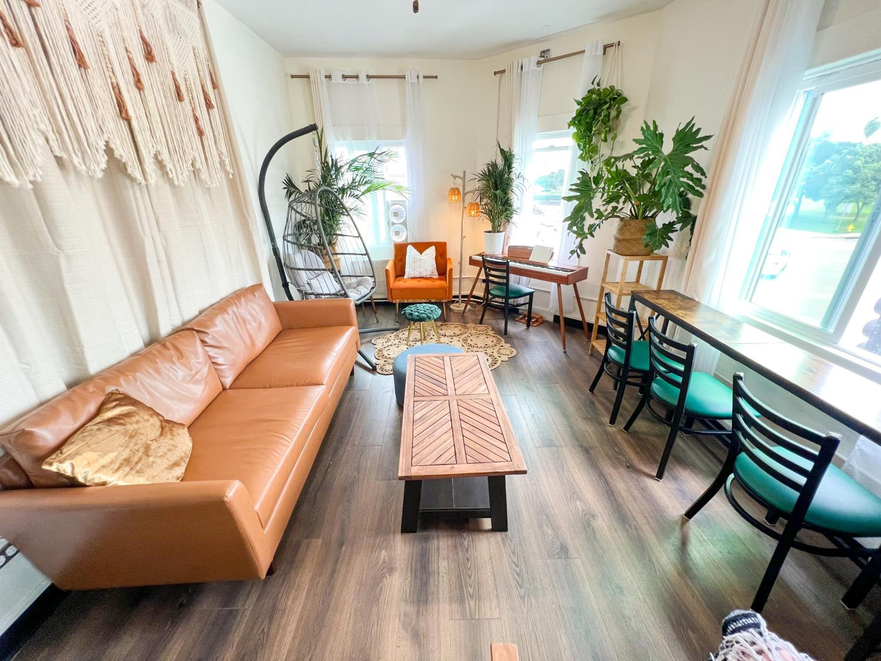 lounge