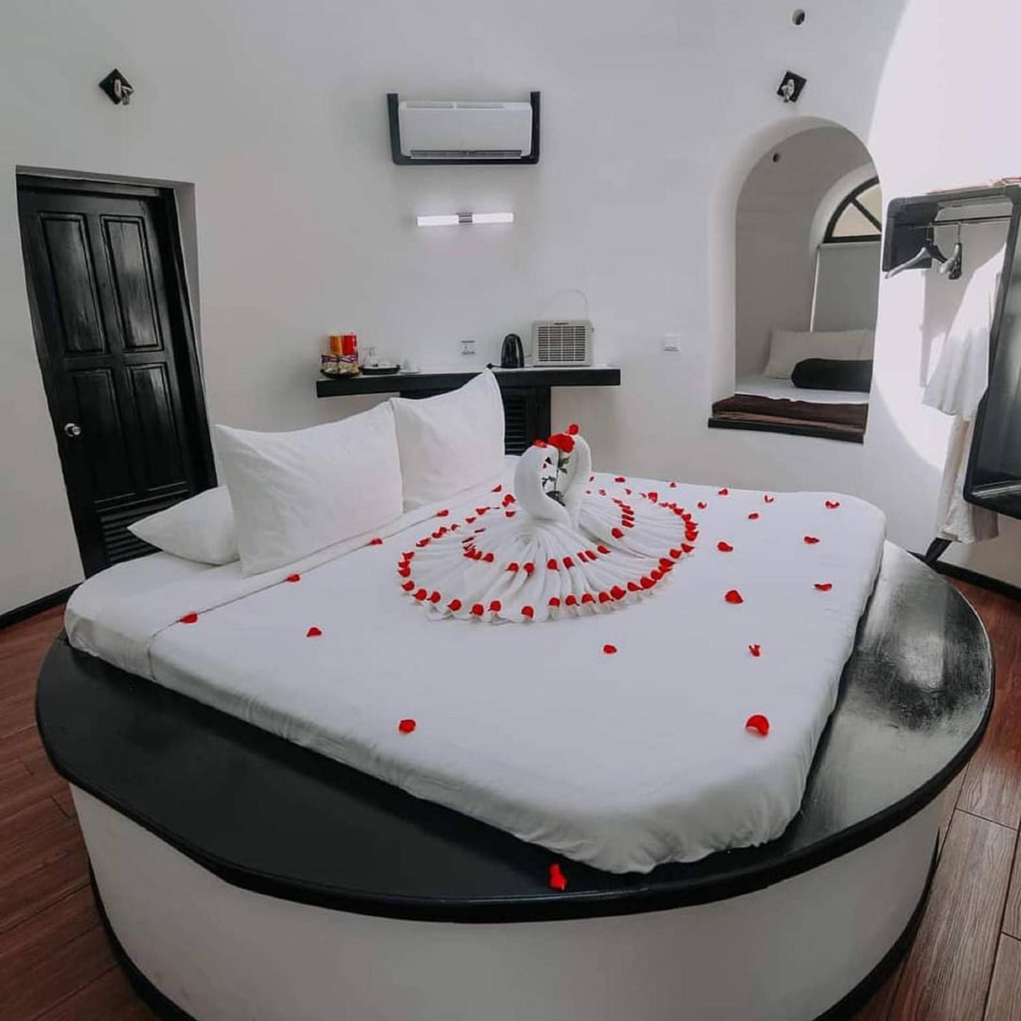 Moonlight Resort
