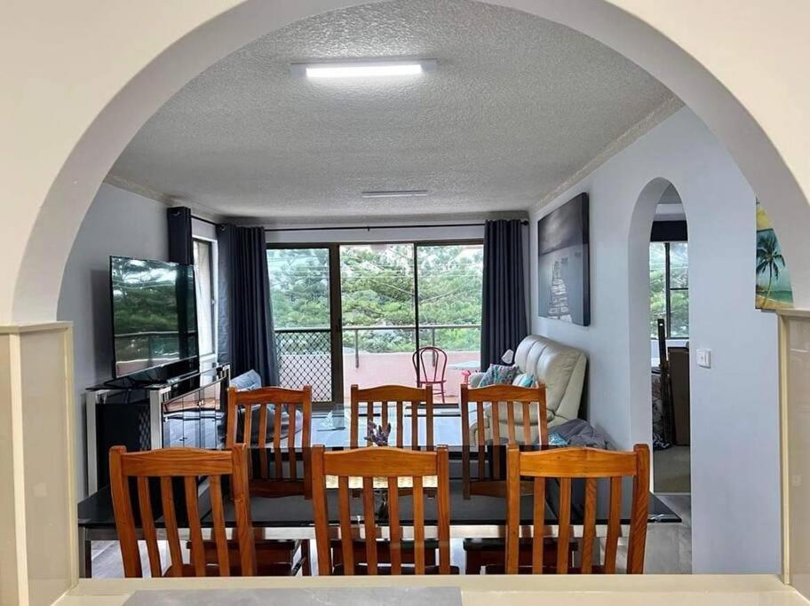 2BR Beachside unit 9 with 9 x 9 mt private verandah
