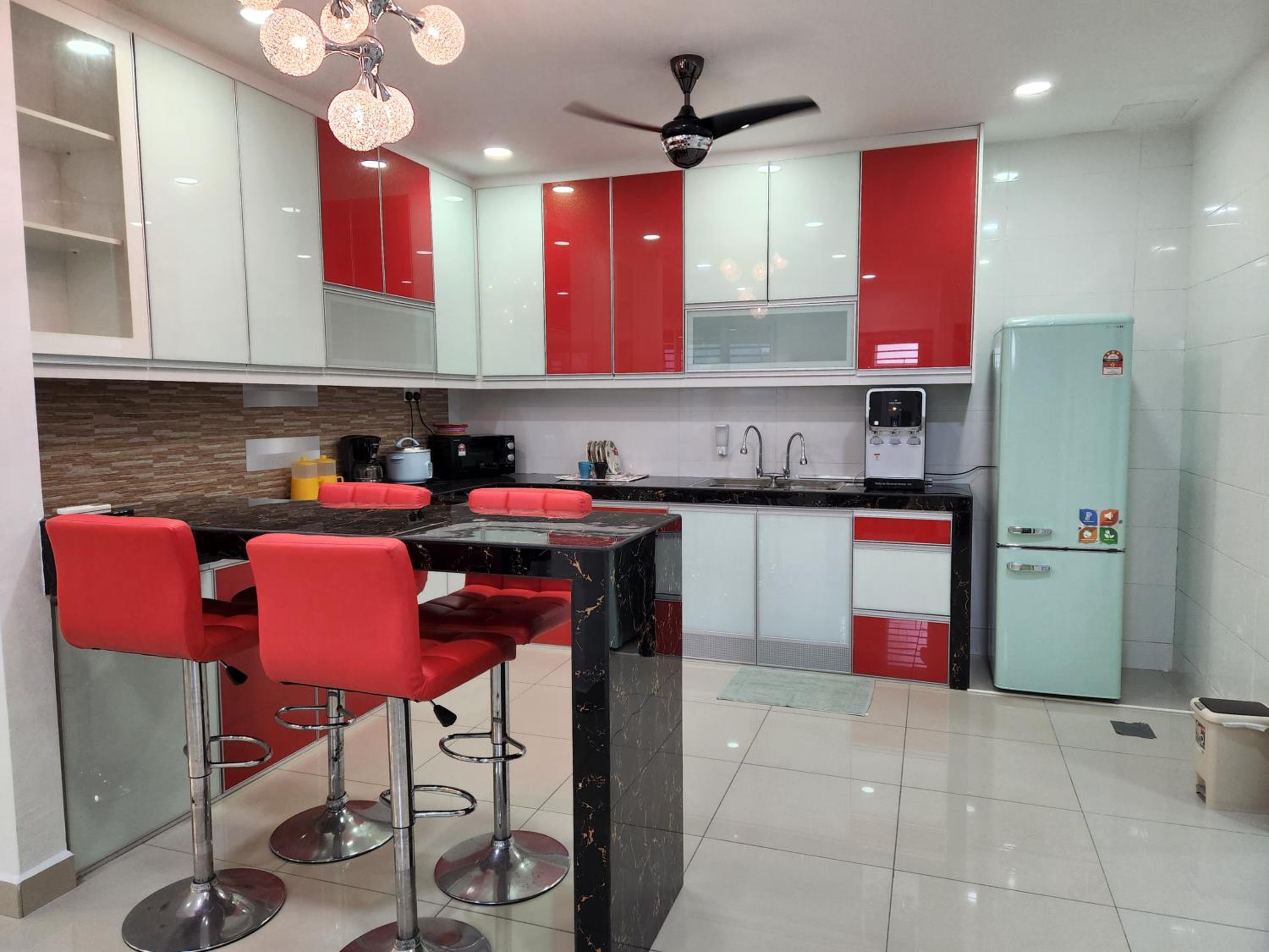 Desaru Brown House Pool-Mahjong-Table Tennis-KTV-BBQ-Disney-Netflix-Home Theatre photo 2