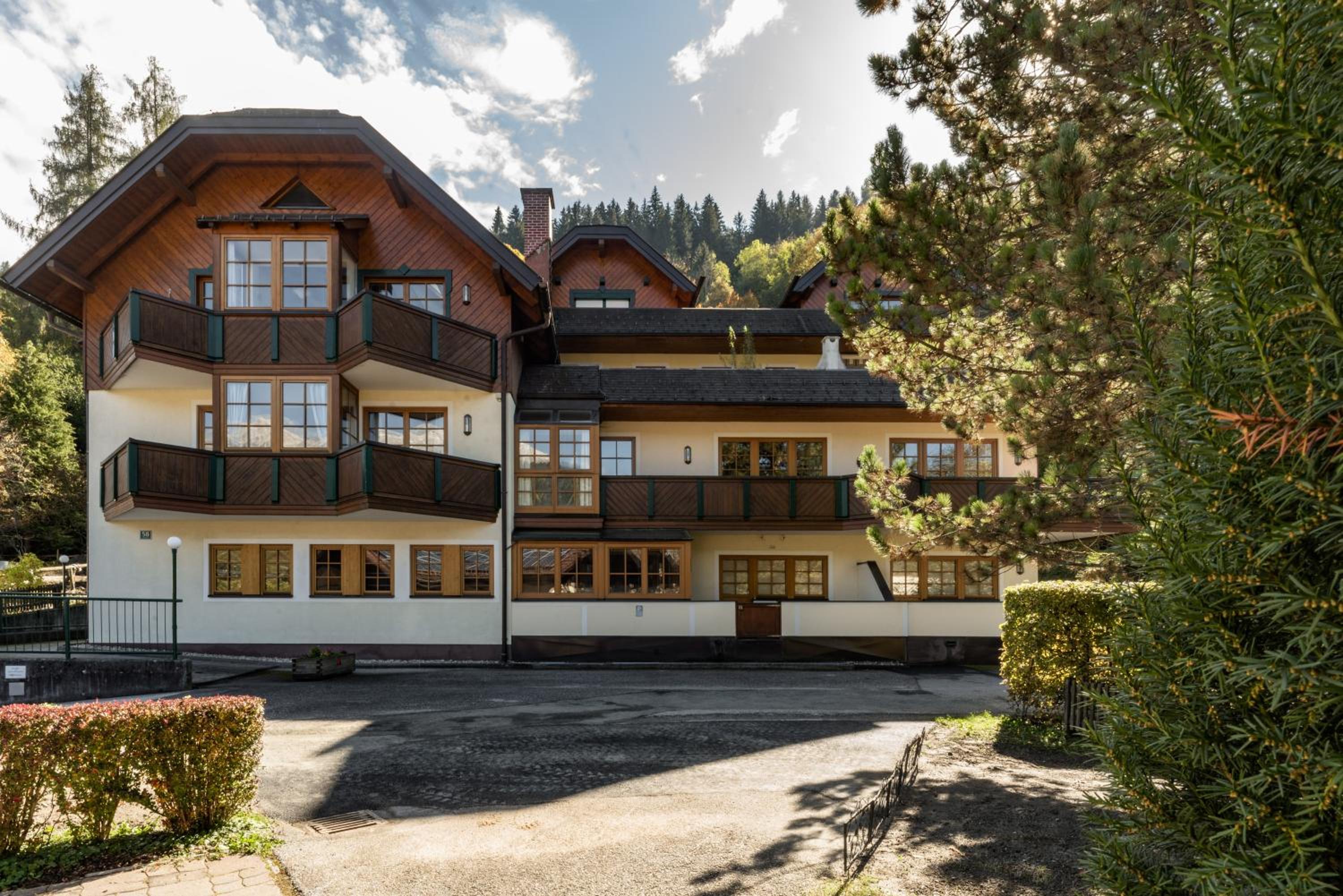 Appartements Planai by Schladmingurlaub view 5
