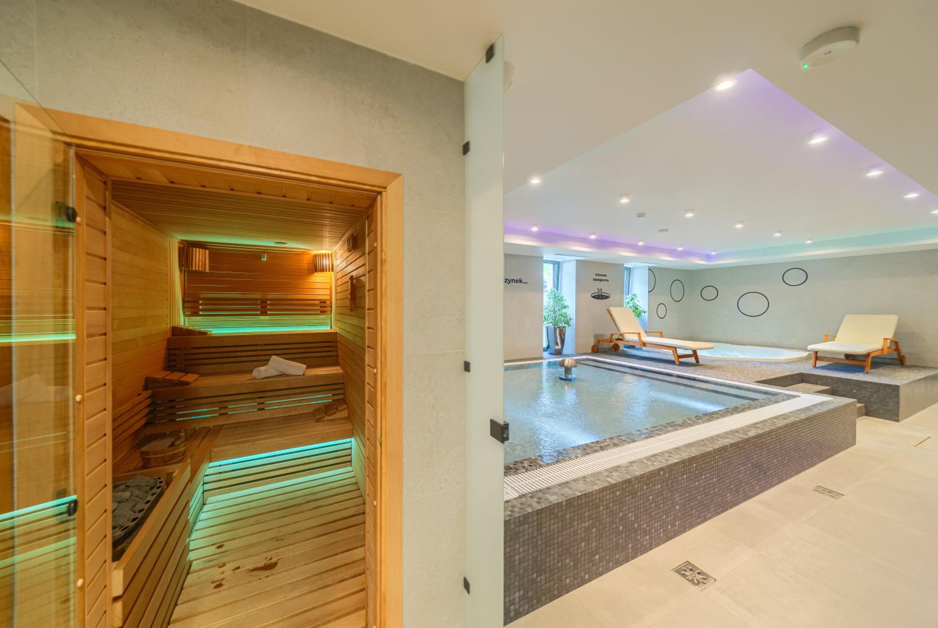 indoor pool