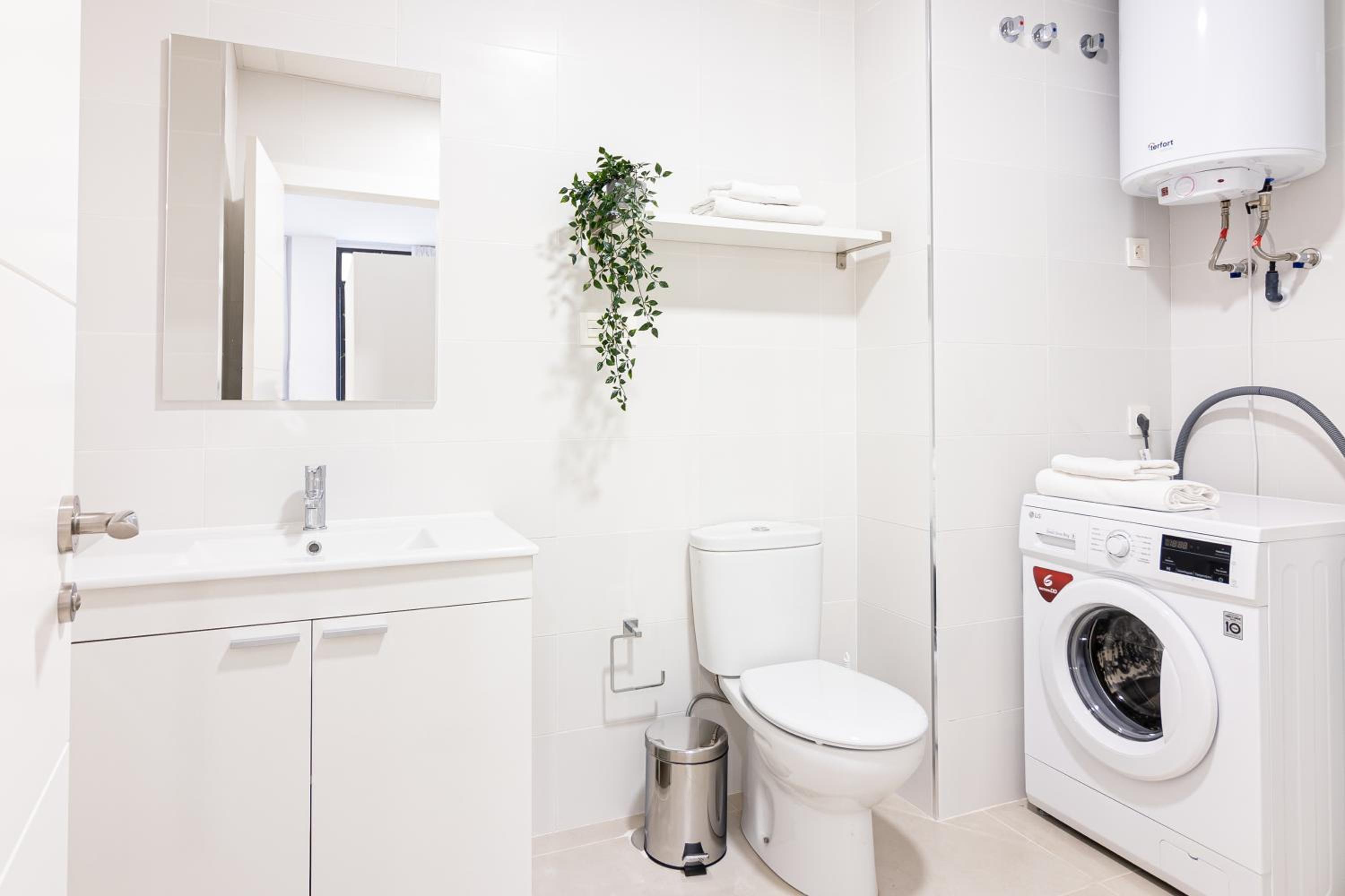Málaga Center Flat. City Center Train Station