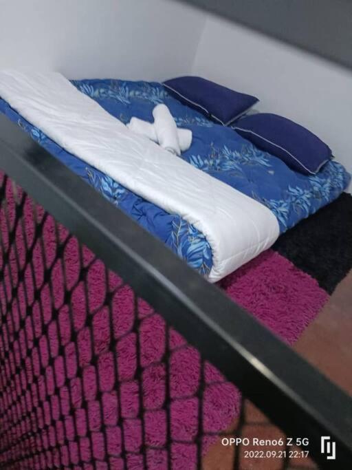 CHEERFUL HOMESTAY