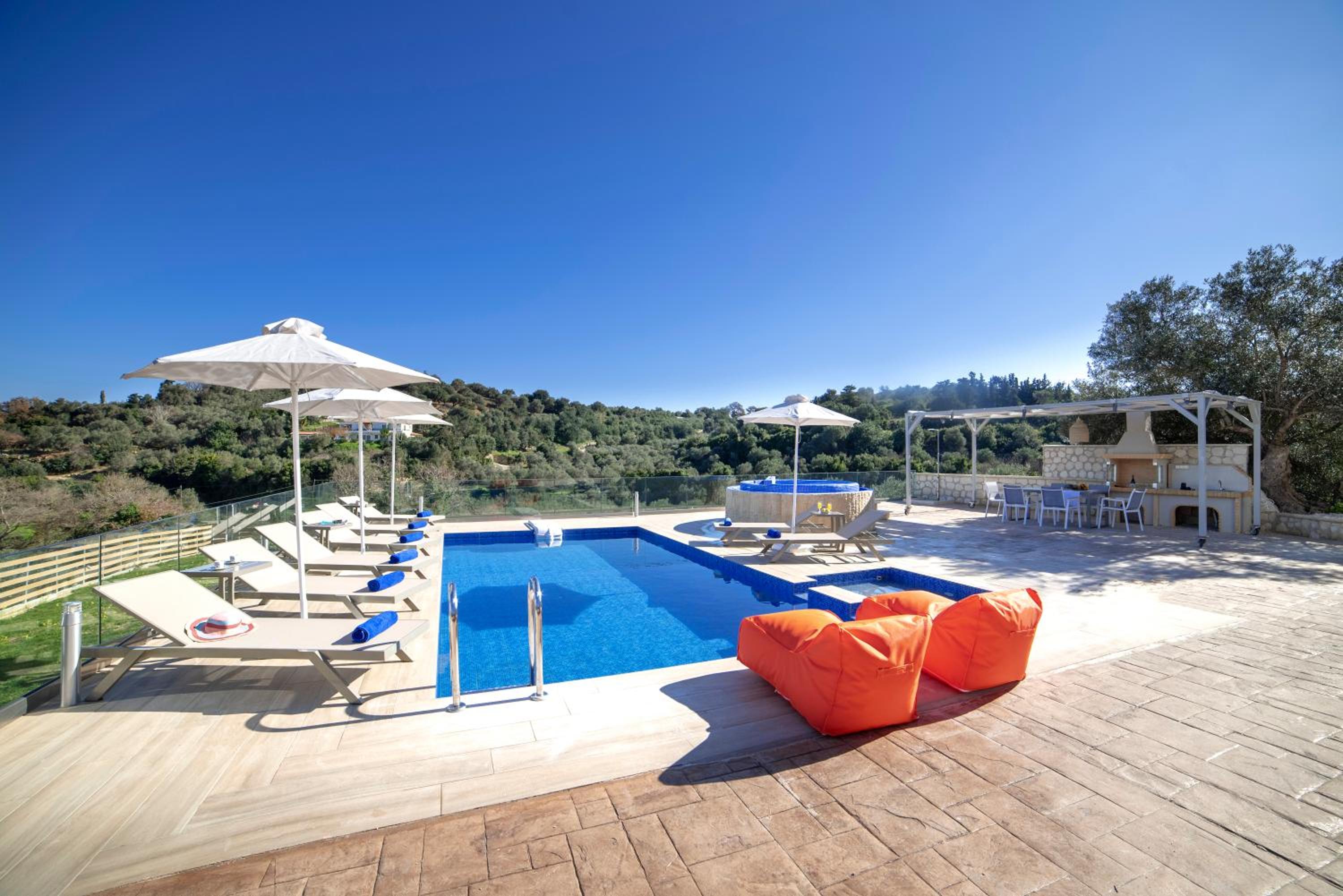 Etesians Villa, Heated Pool & Spa Whirlpool, BBQ, By ThinkVilla — photo 3