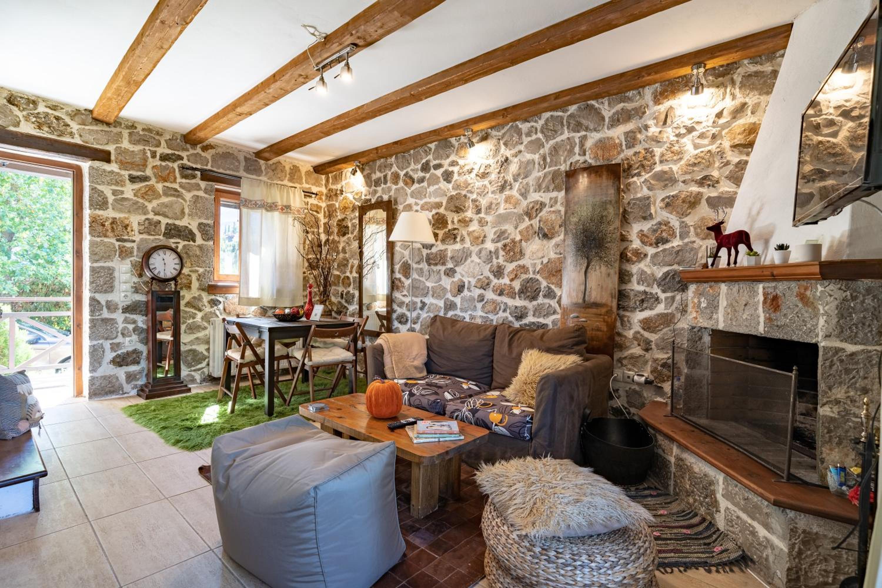 Angel House Greystone Villa Polydrossos