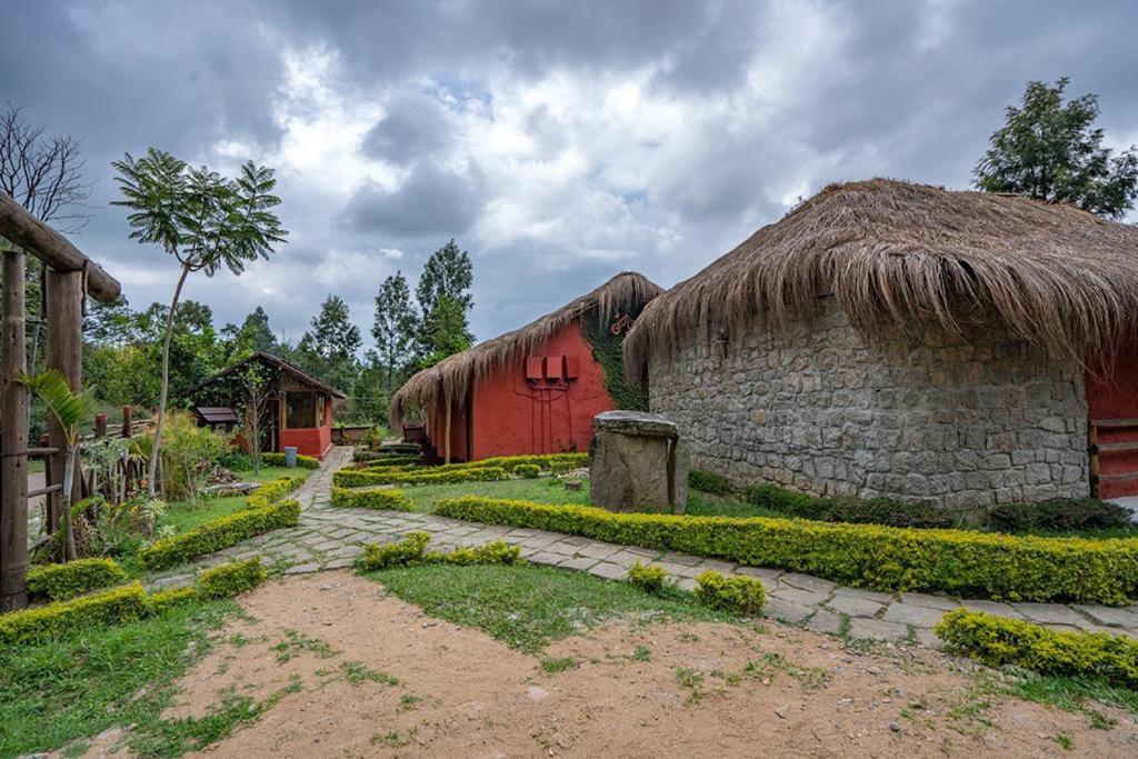 Deshadan Eco Valley Resort - An Eco friendly Mud House view 4