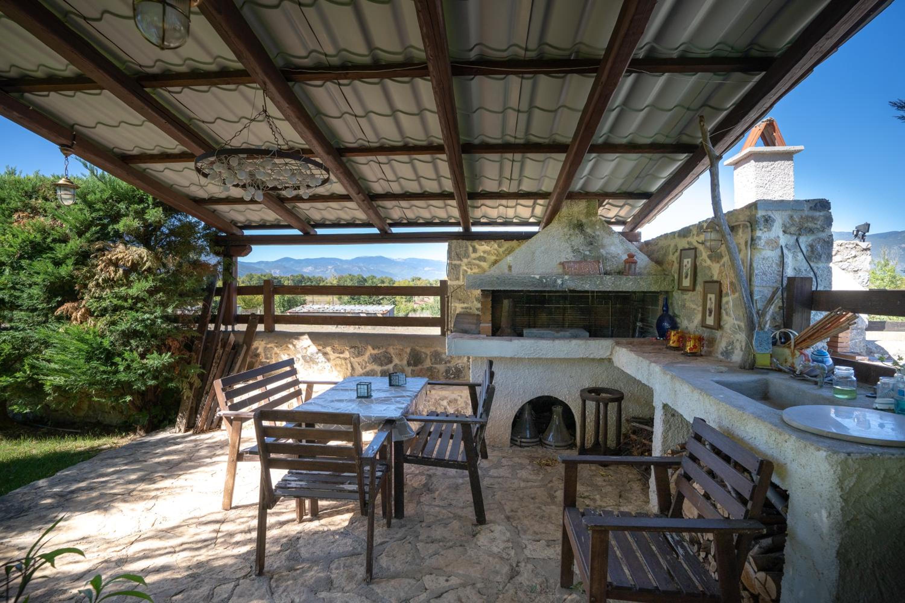 Angel House Greystone Villa Polydrossos