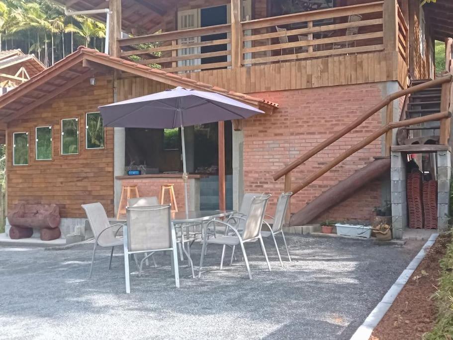 Casa de campo rústica 21km vila germânica Bnu