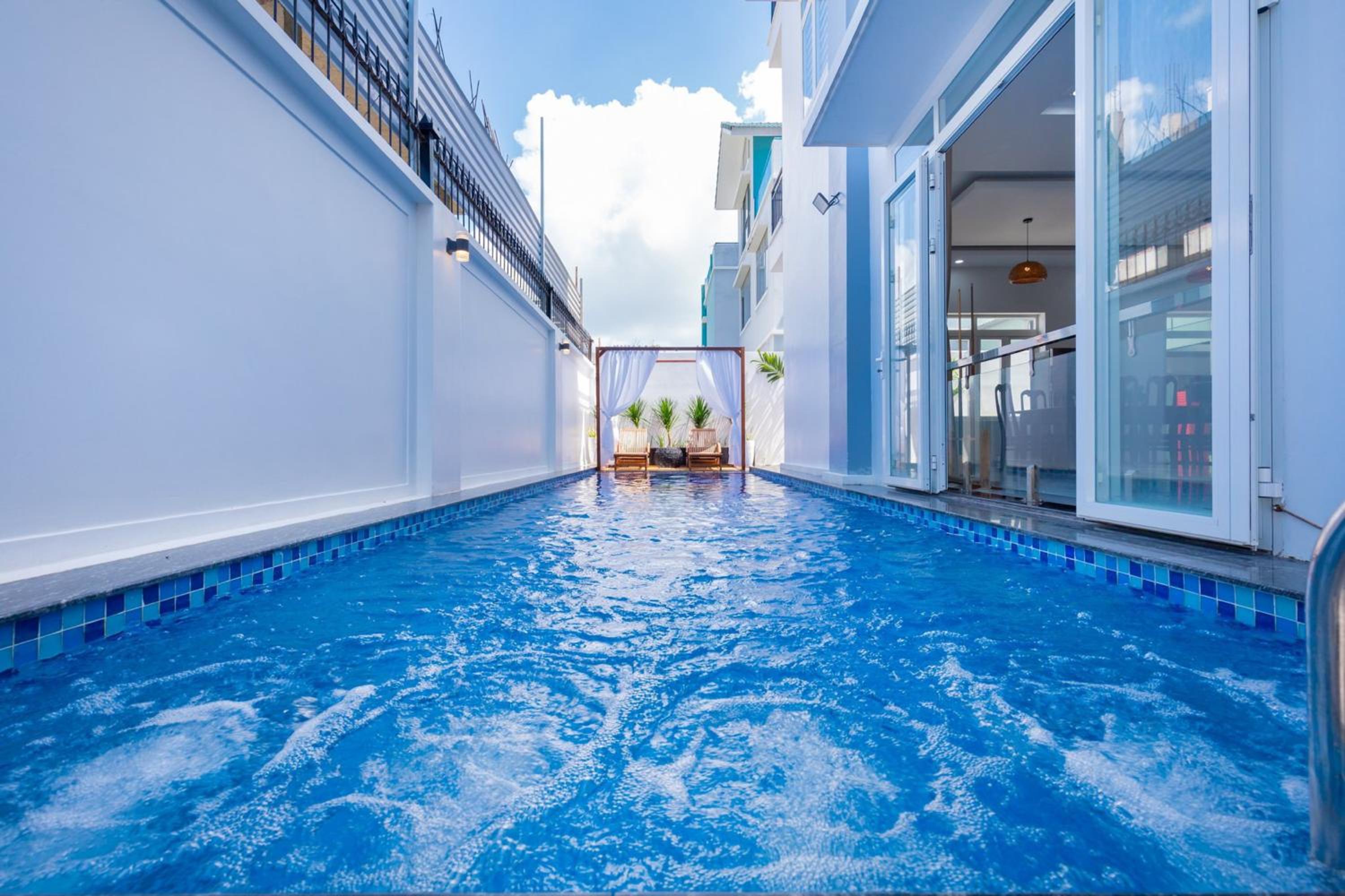 T-Maison Boutique Villa, with Pool, Karaoke, Billiards, near beach, Vung Tau view 5