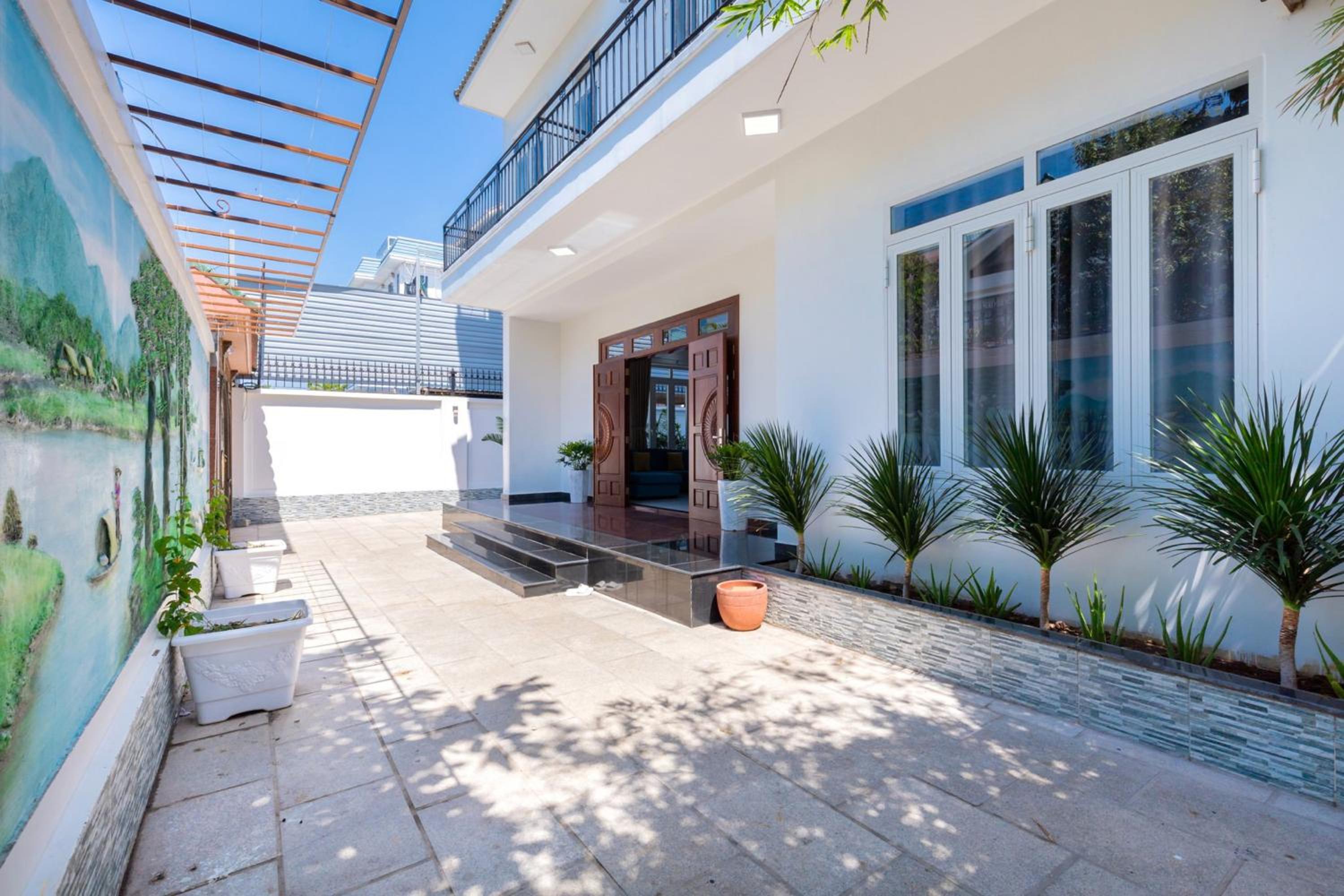 T-Maison Boutique Villa, with Pool, Karaoke, Billiards, near beach, Vung Tau view 2