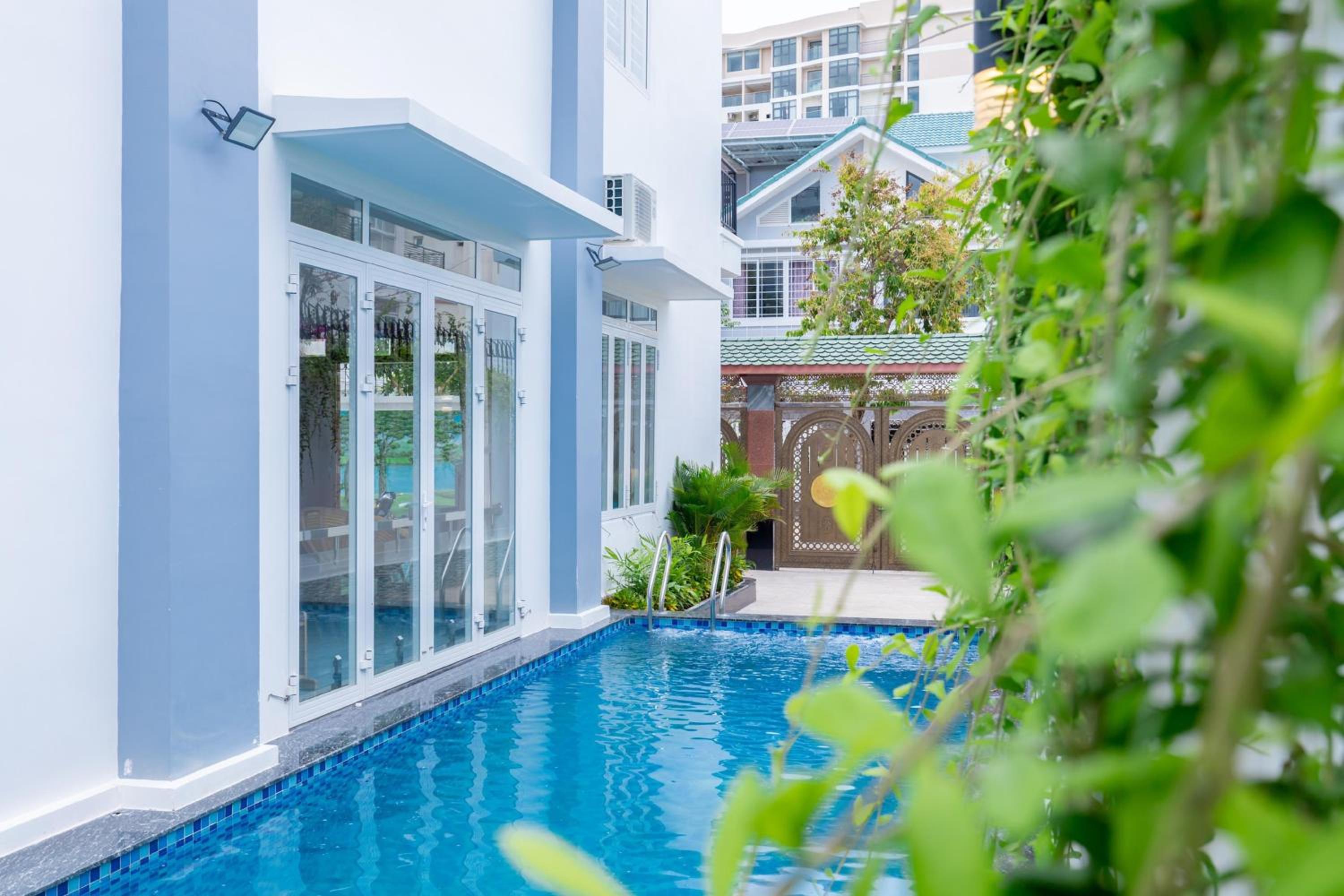 T-Maison Boutique Villa, with Pool, Karaoke, Billiards, near beach, Vung Tau view 4