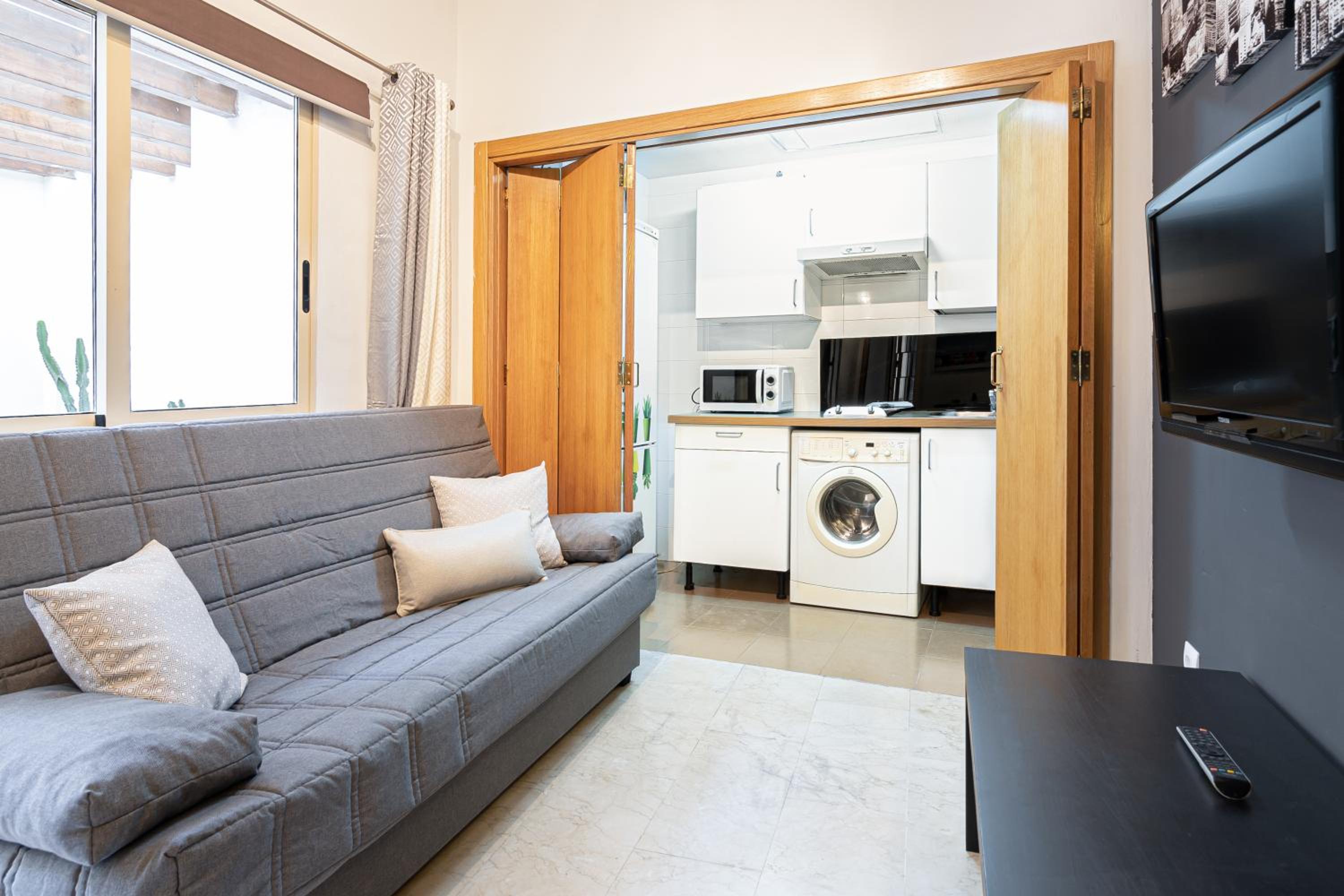 San Rafael 1 Apartments