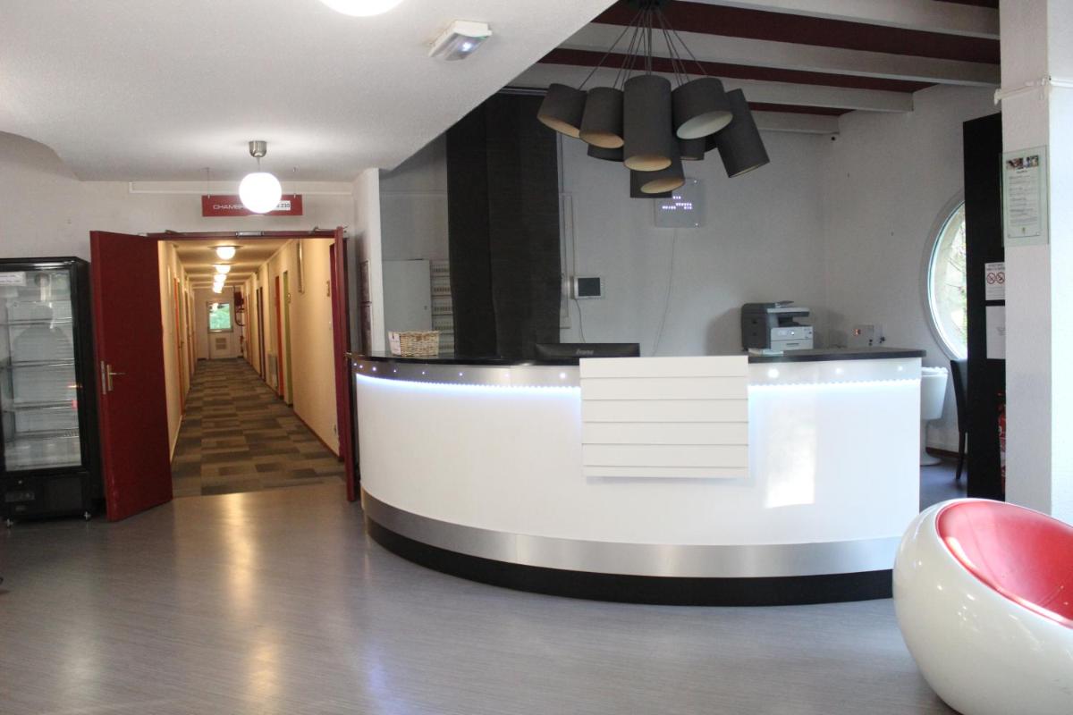 hotel reception