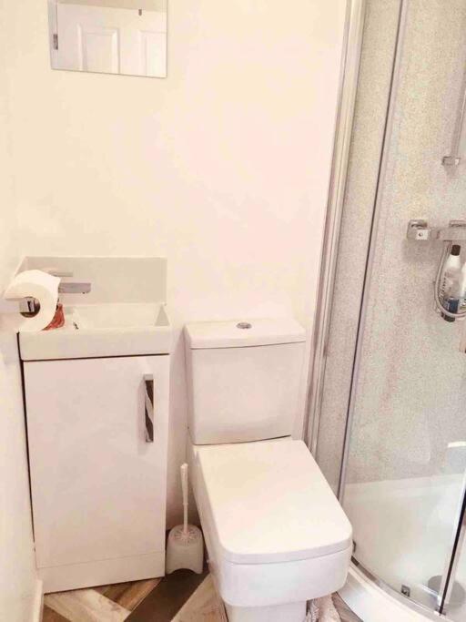 Contractors accommodation in Chorley by Lancashire Holiday Lets view 4