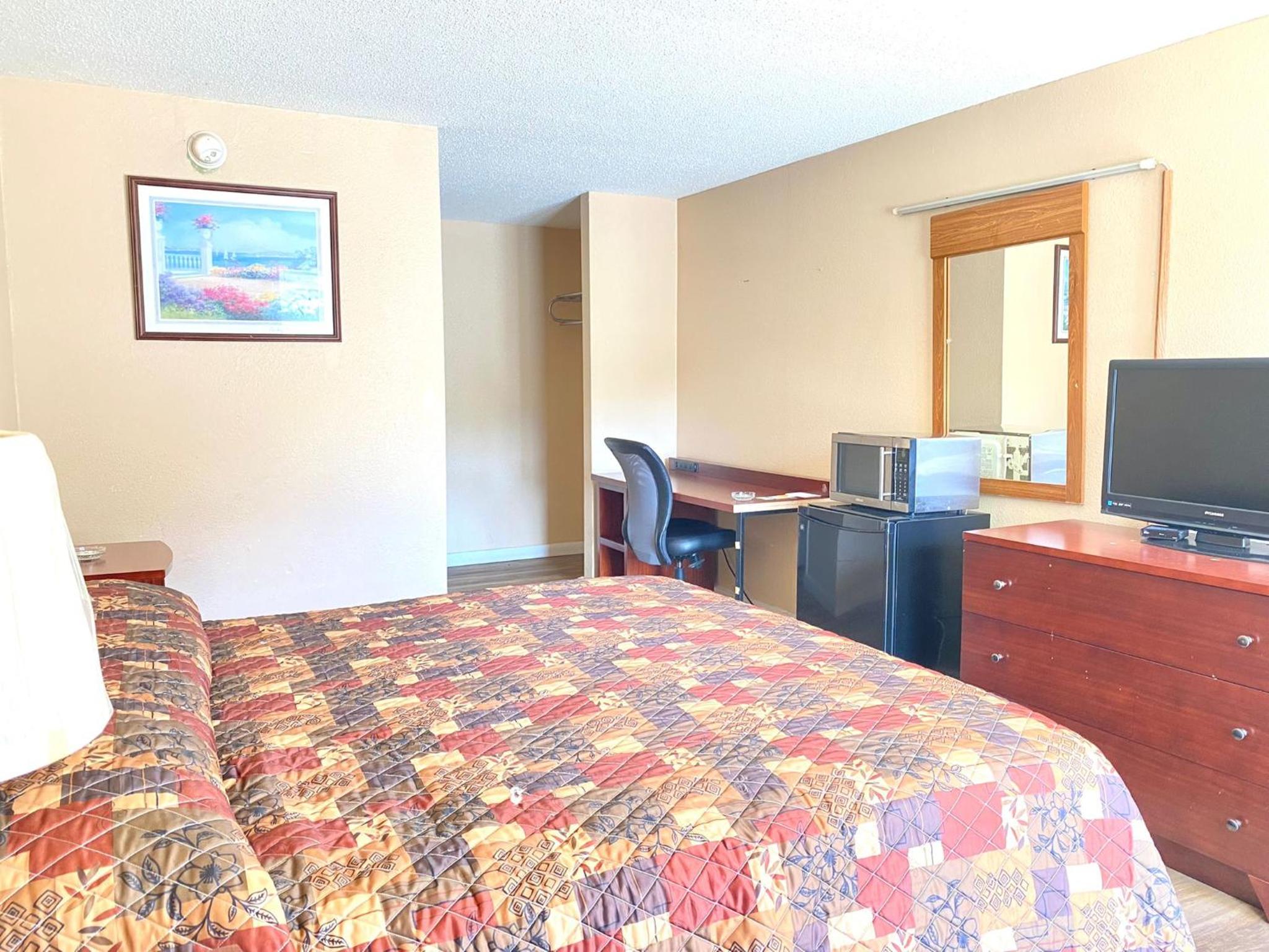 Sweetwater Vacations - Economy inn - Property Image 14
