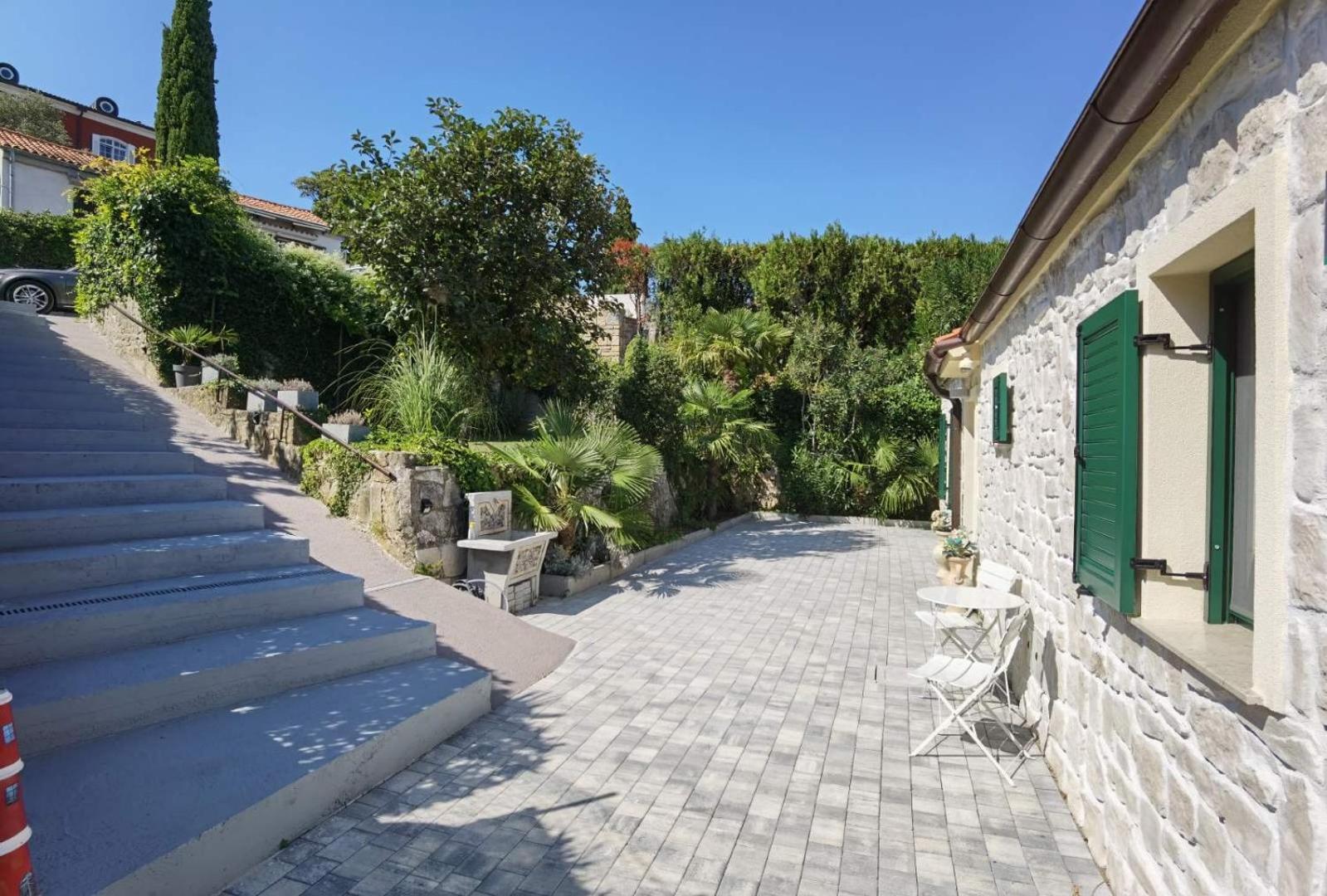 Guest house - počitniška hiška v Fiesi, Piran