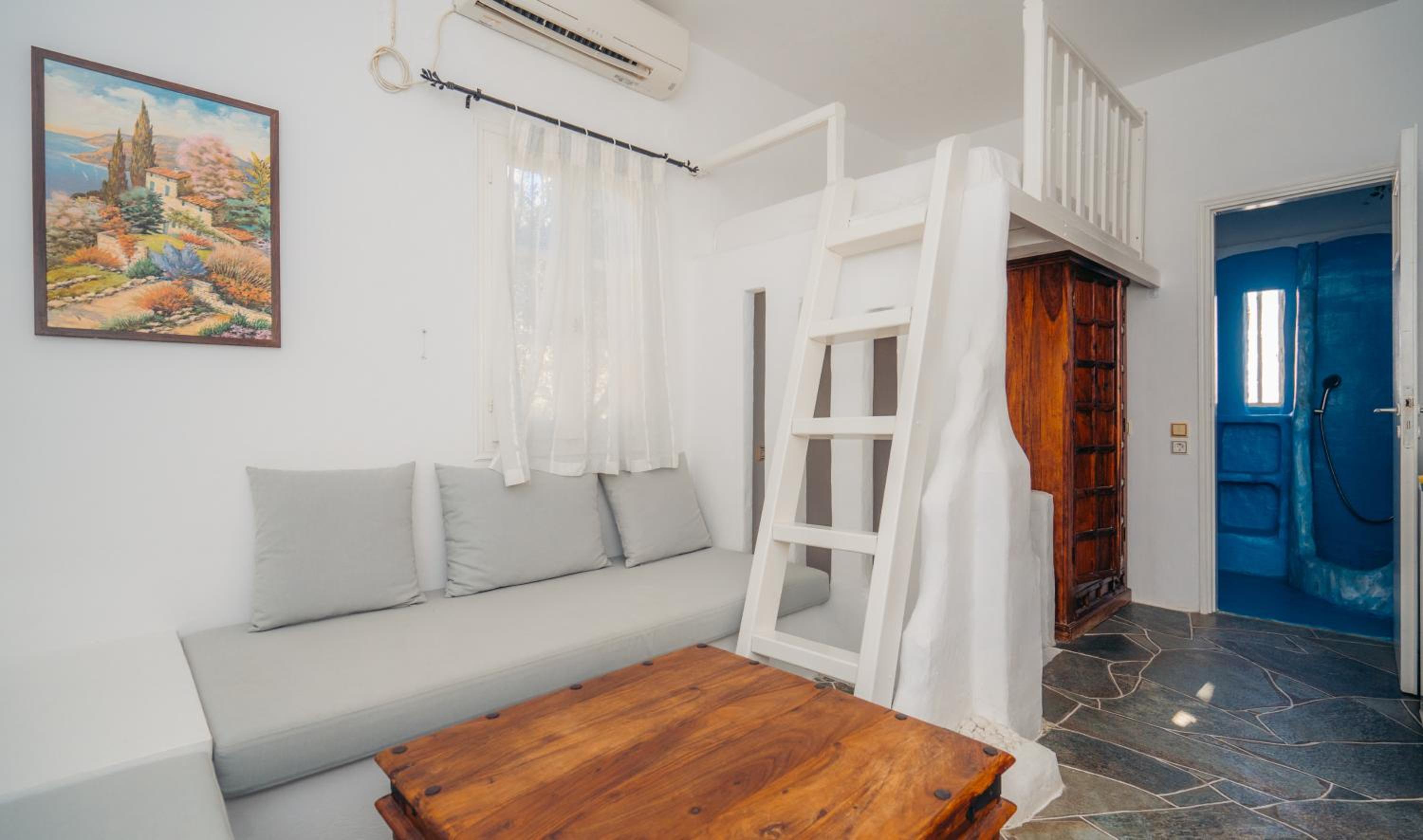 Giannakas Studios