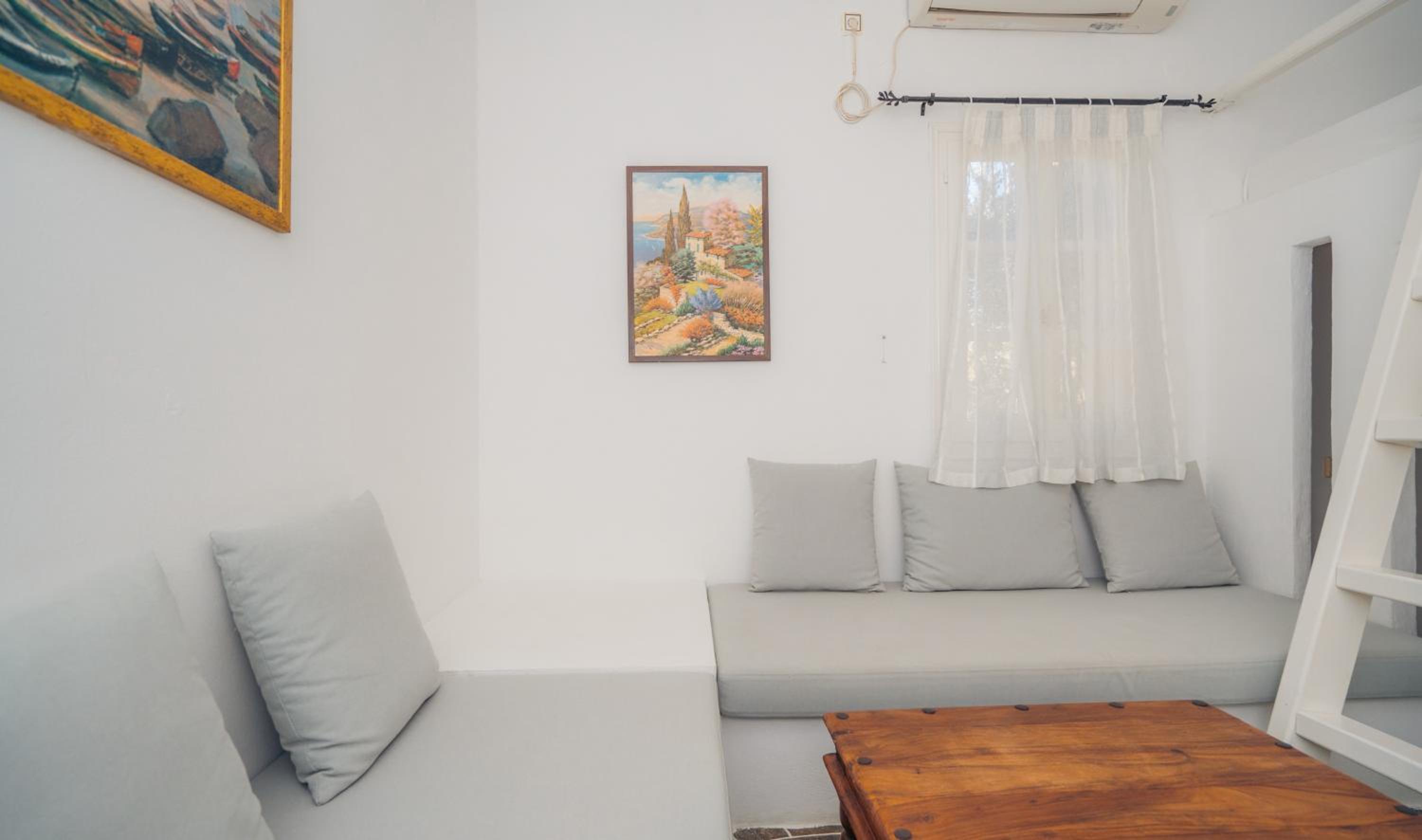 Giannakas Studios