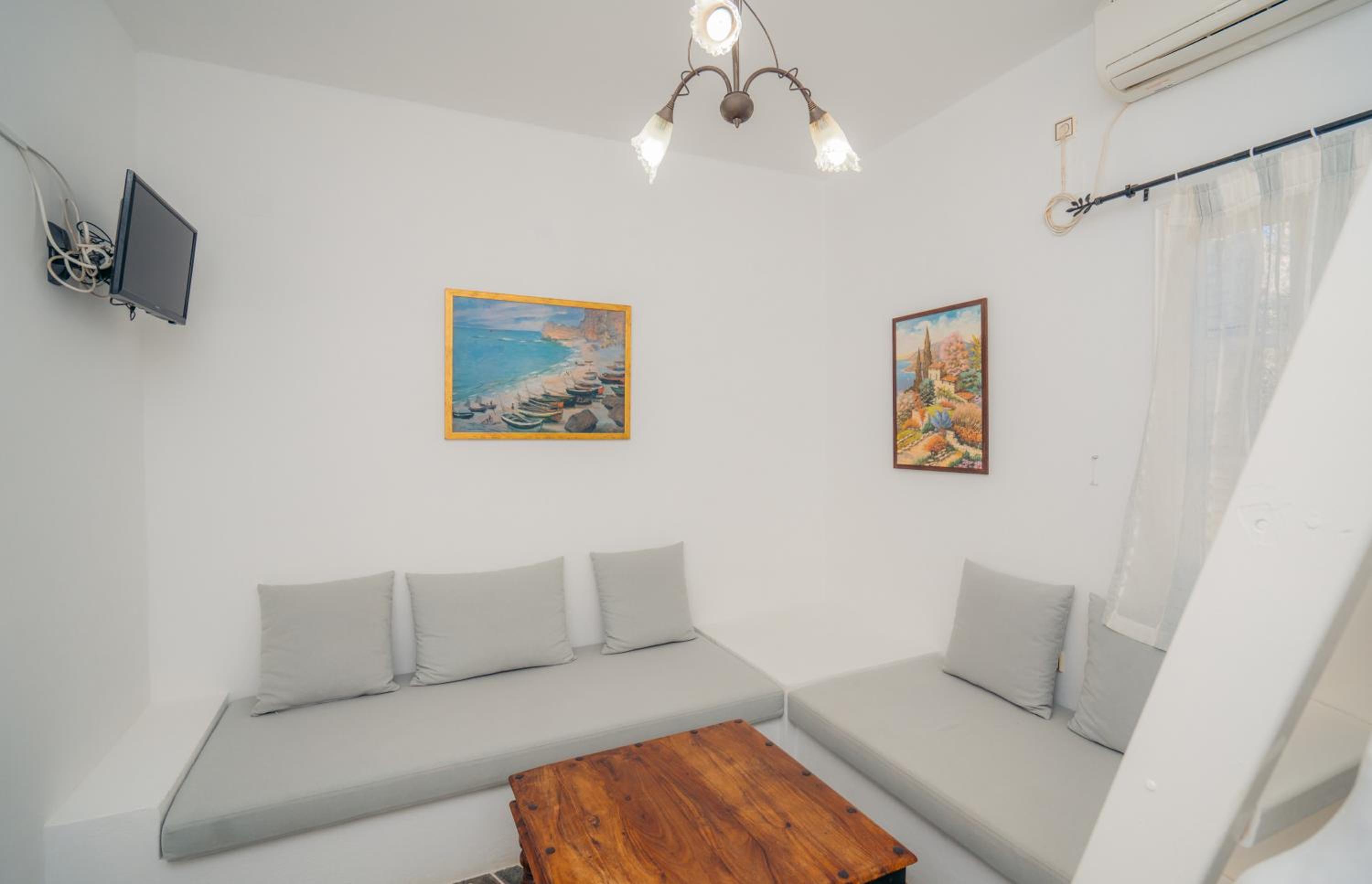 Giannakas Studios