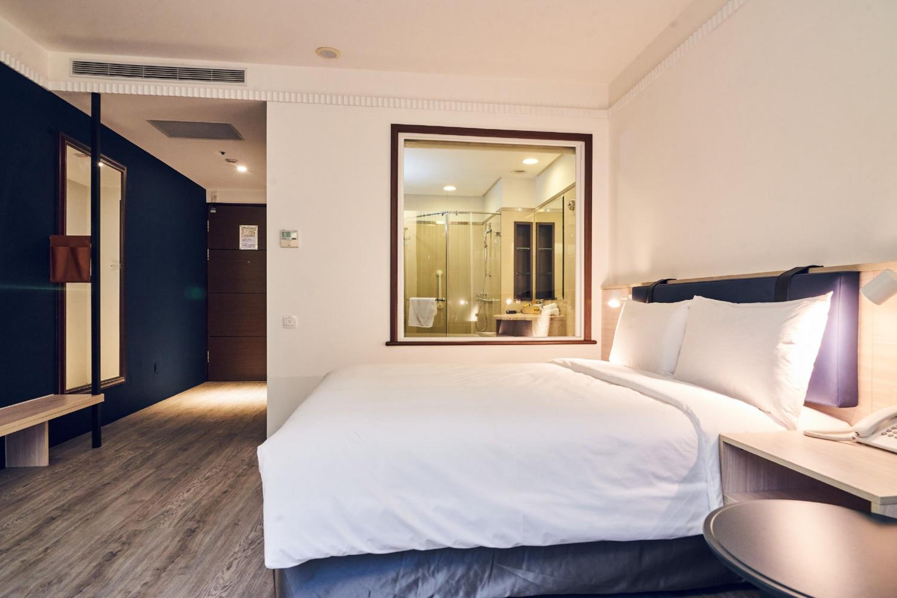 CHECK inn Select Taipei Nangang