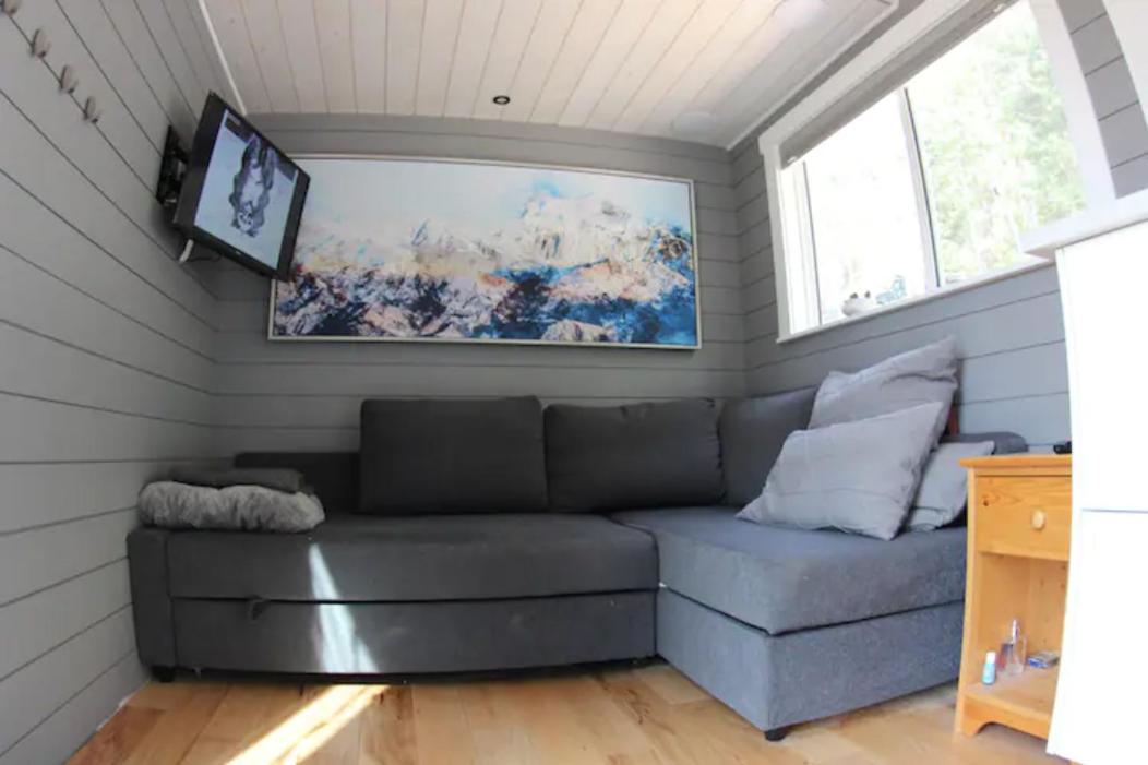 Golden Vacations - Golden Tiny Homes - Property Image 23