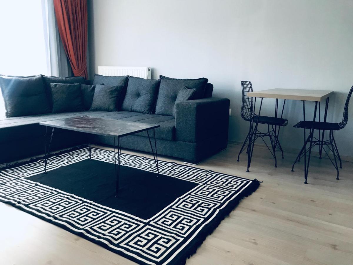 06ev Rental House