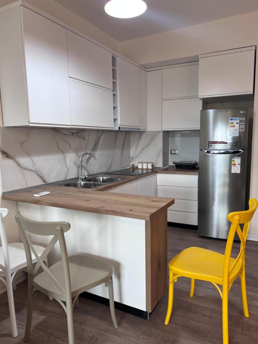 Eni Apartment