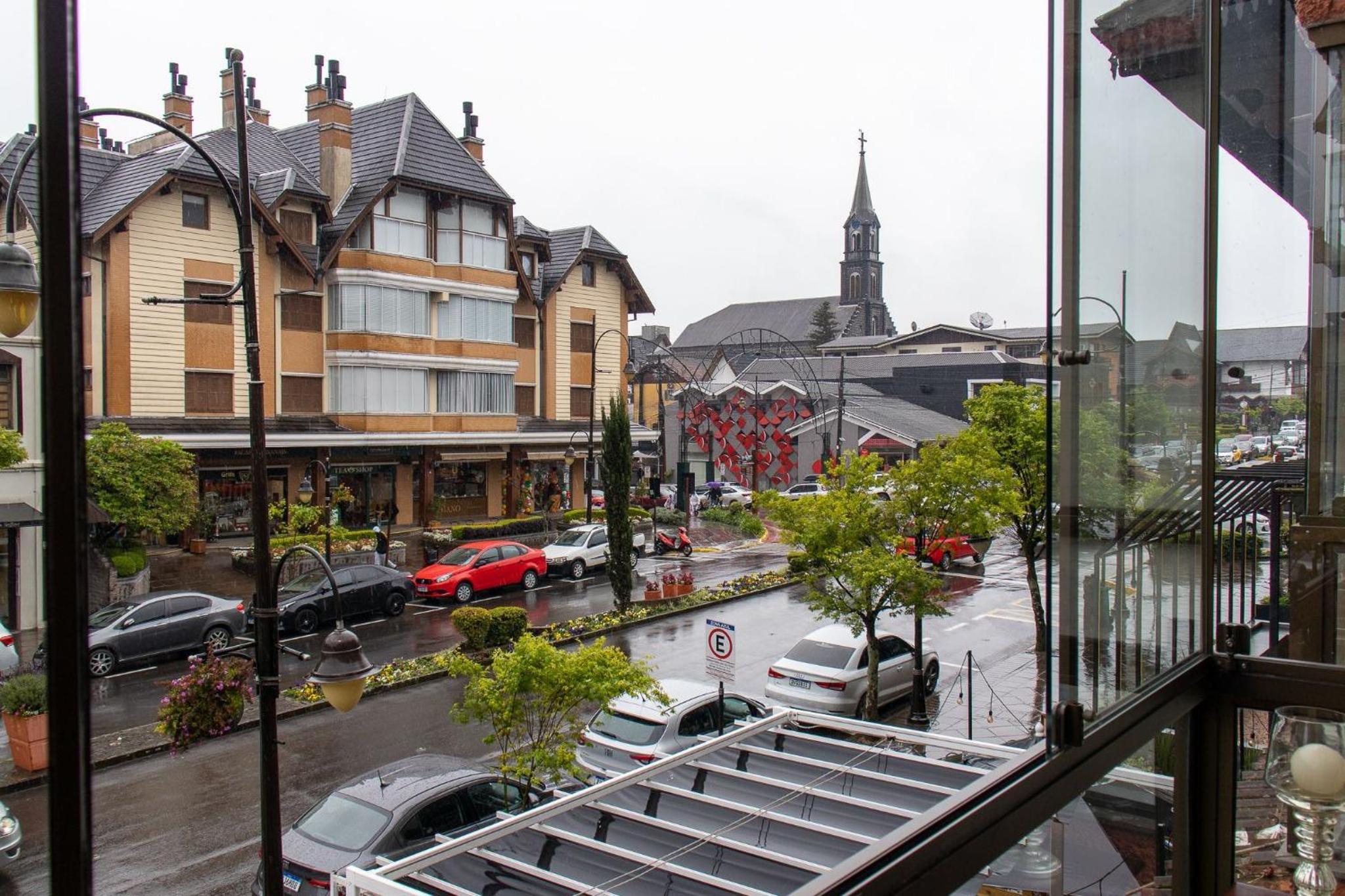 LOCAR-IN Gramado - 100m Rua Coberta