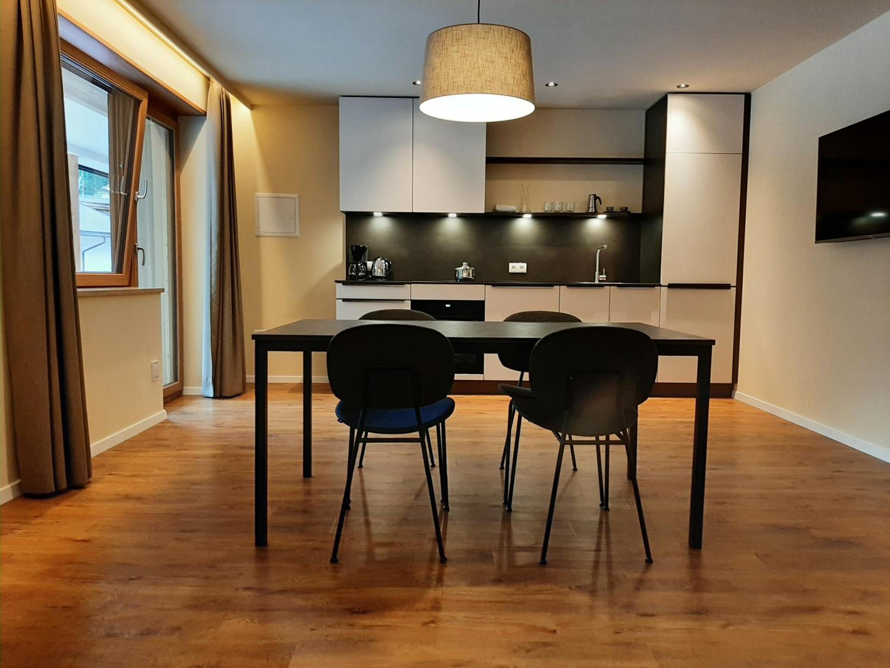 Tyrol Living & Cafe view 2