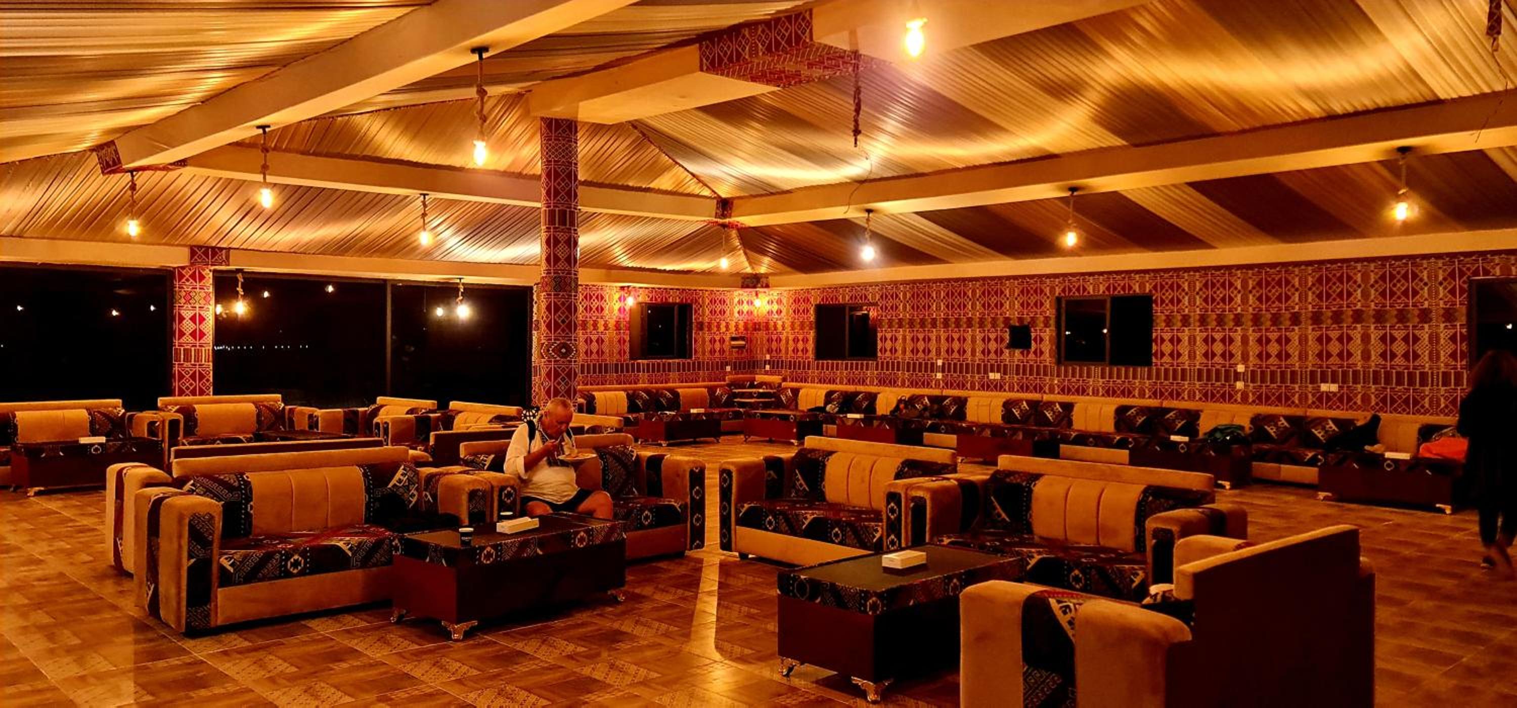 Hasan Zawaideh Luxury Camp 2 34