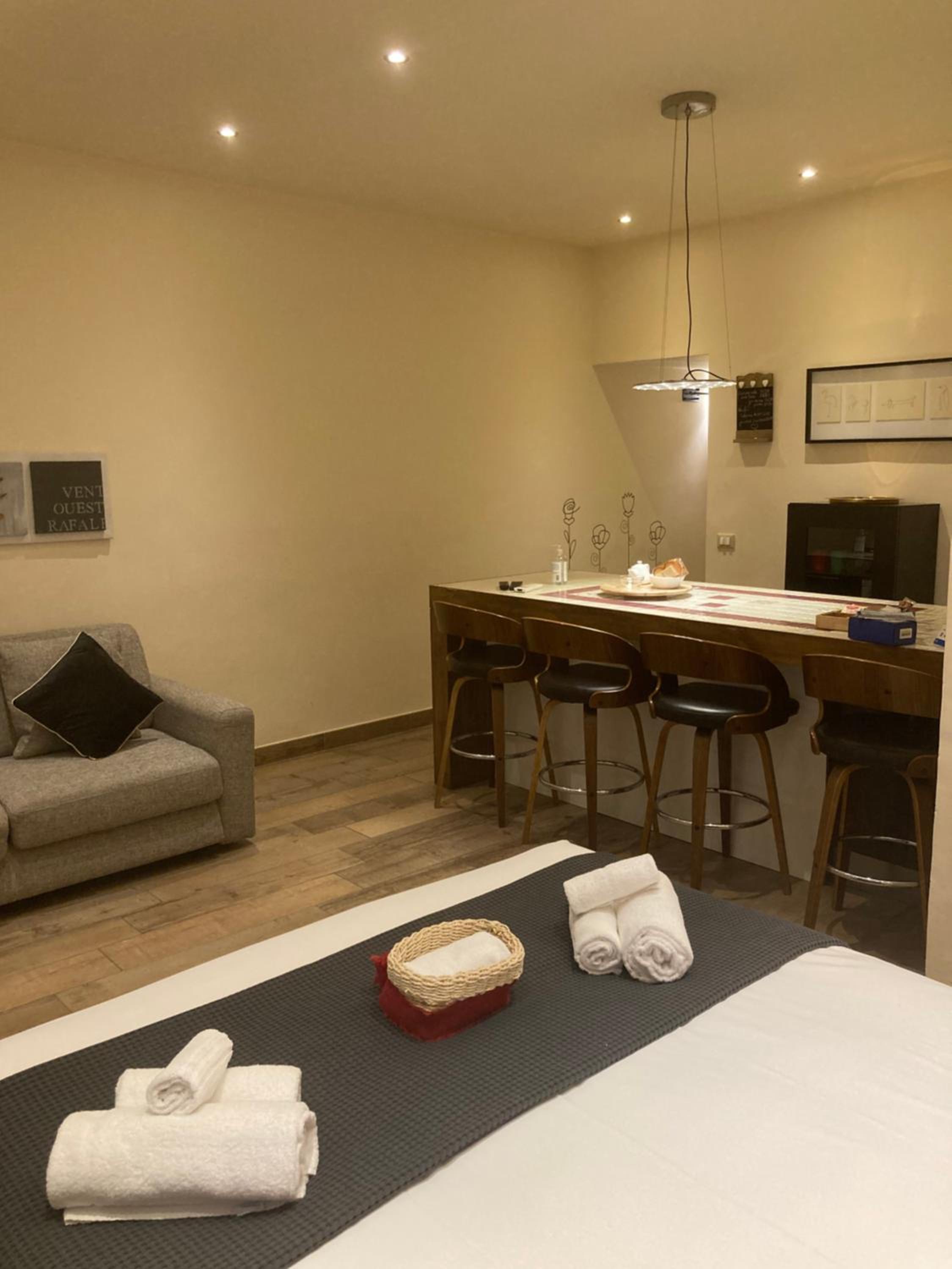 hotel room
