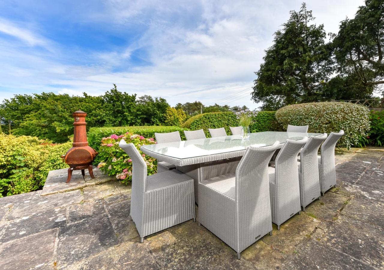 4 Bed in Abersoch oc-penmor view 2