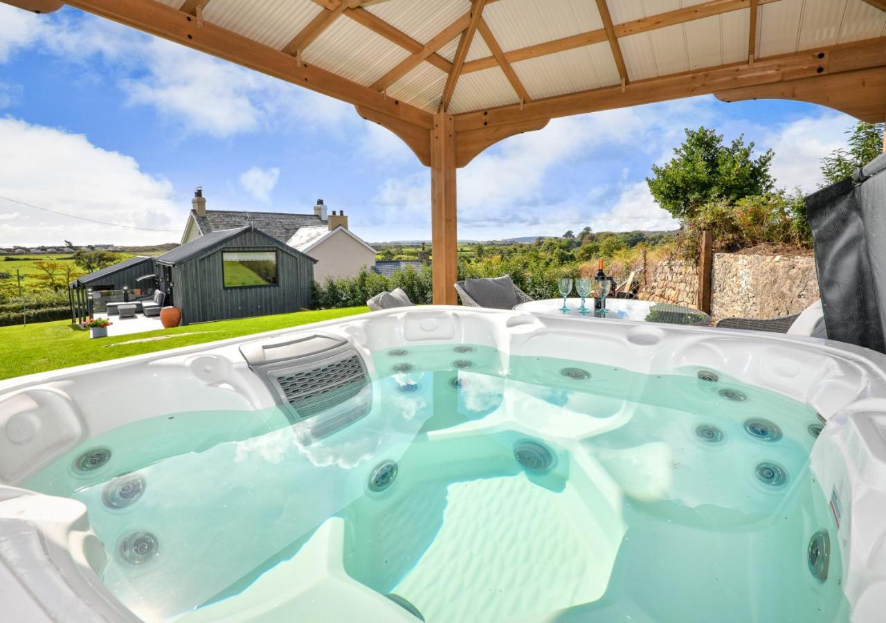 2 Bed in Abererch oc-glwysf view 3