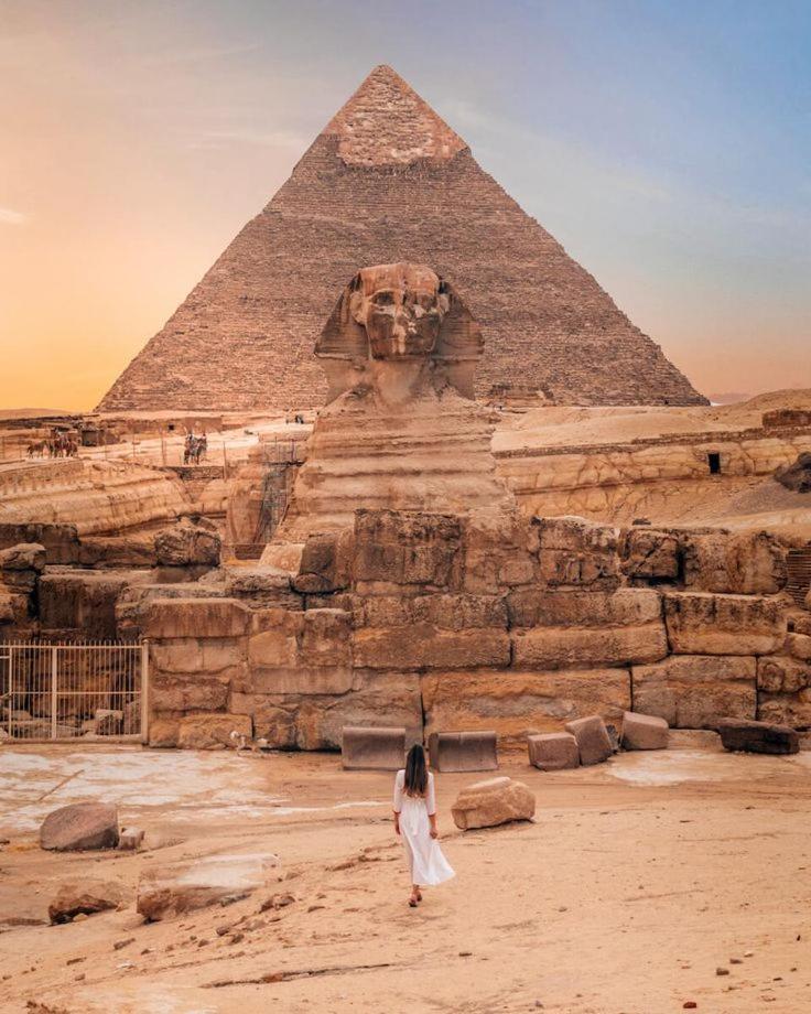 Anubis kingdom pyramids view
