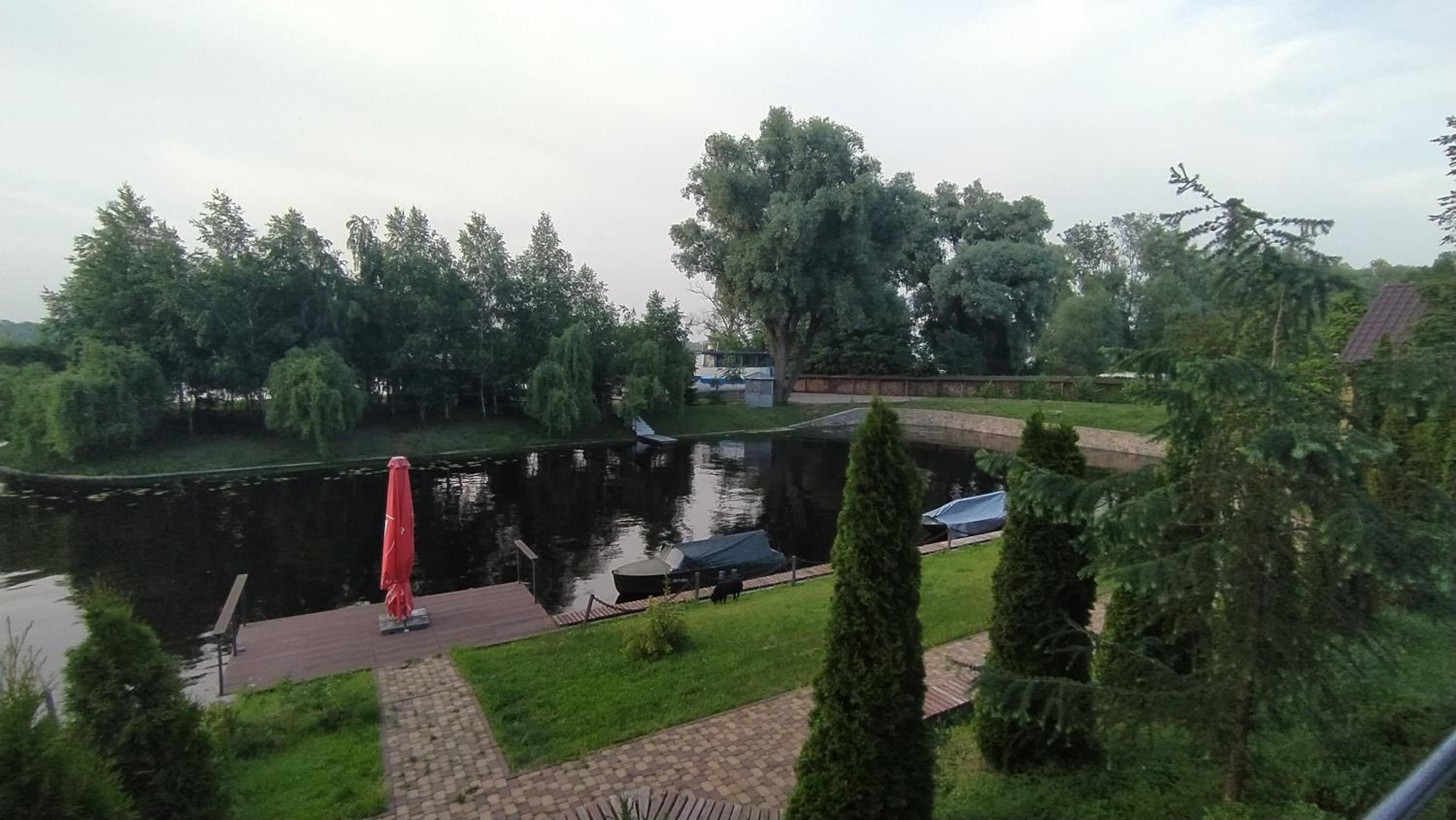 Photo 37