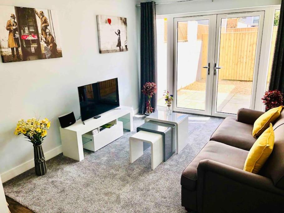 Centrally situated house plus private parking view 2