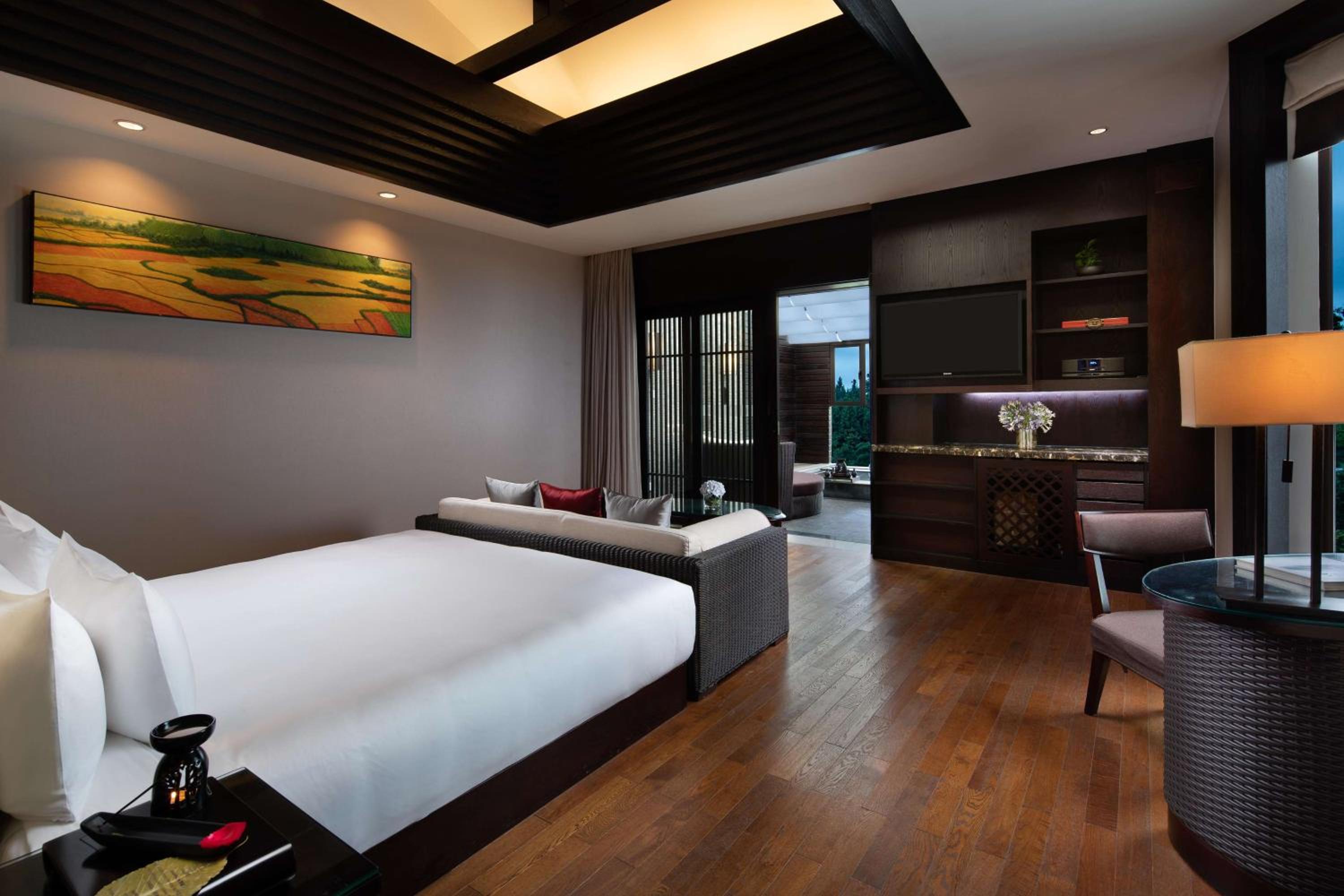 Banyan Tree Tengchong