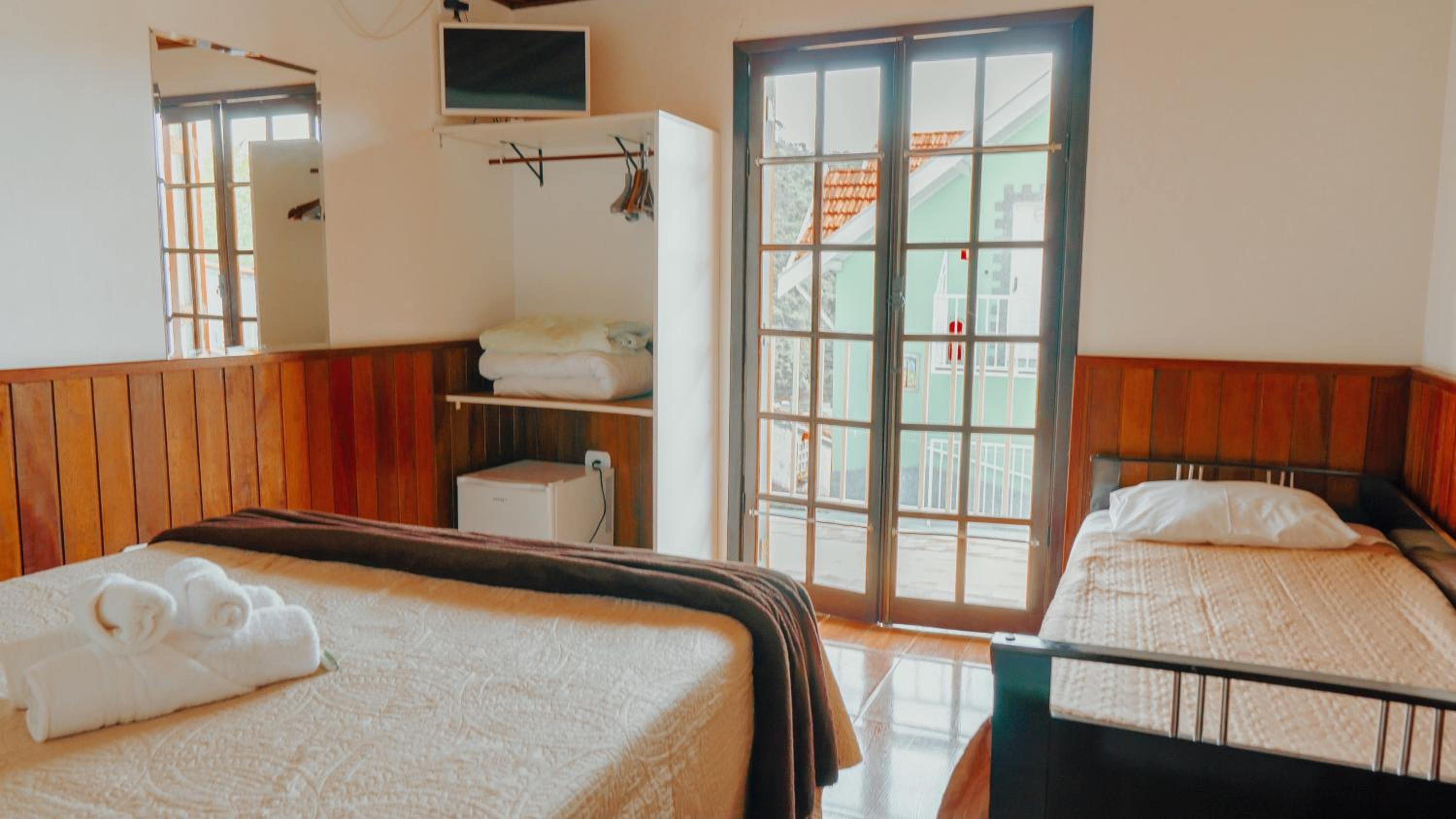 Pousada Araucária Suítes