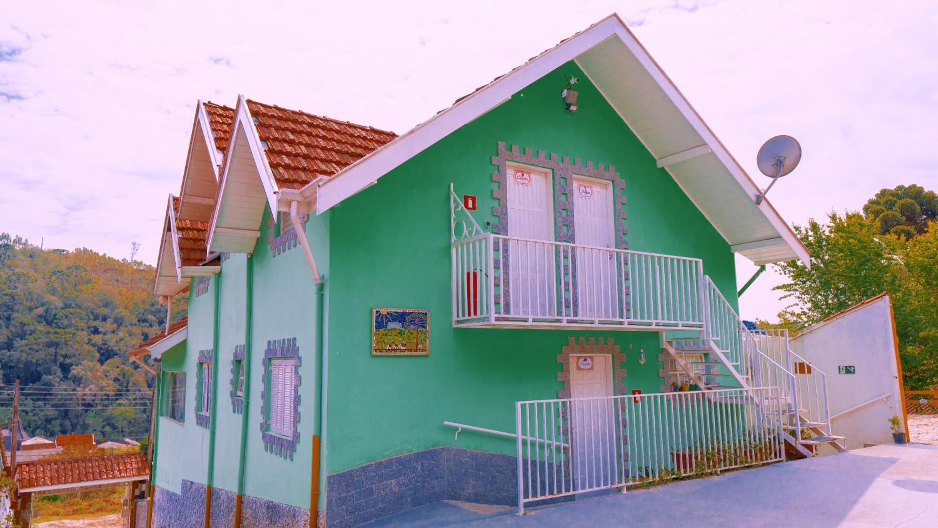Pousada Araucária Suítes