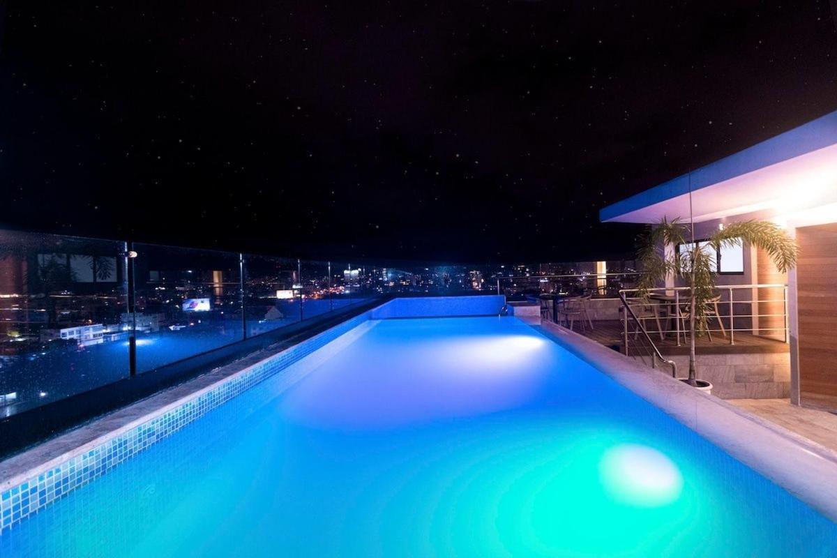 Hotel La D 7d Refa Luxury Vip