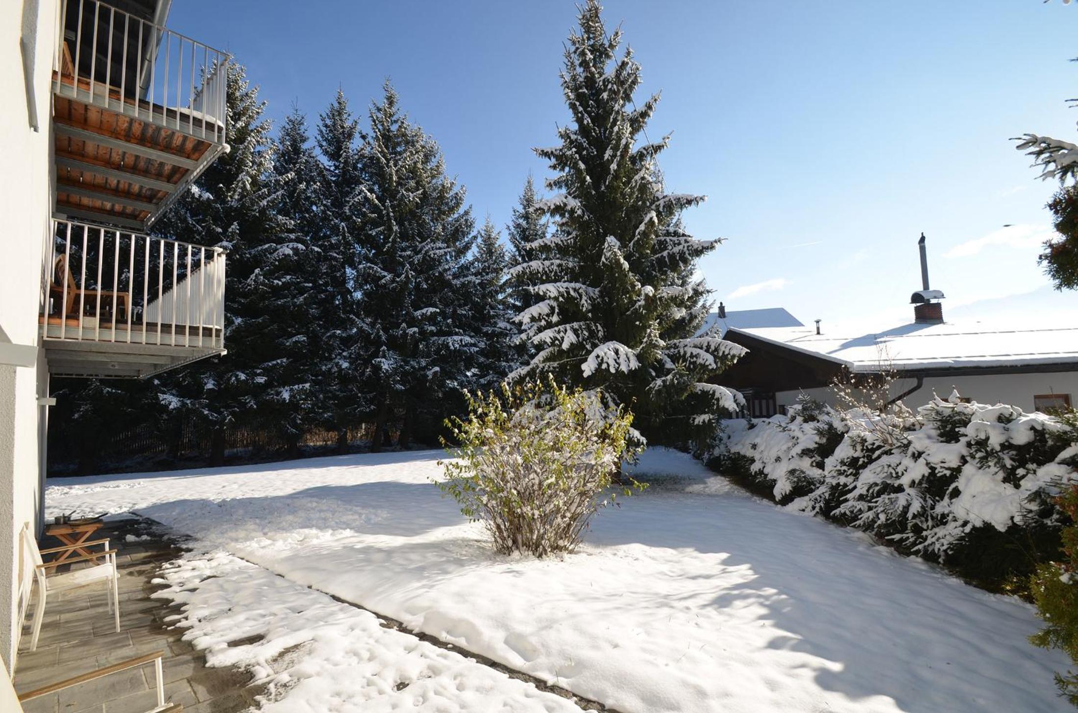 Apartmenthouse 5 Seasons - incl SUMMER CARD by All in One Apartments