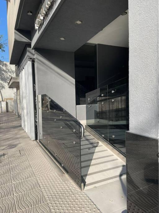 Hermoso monoambiente a estrenar pleno centro Santiago del Estero Dpto Azul