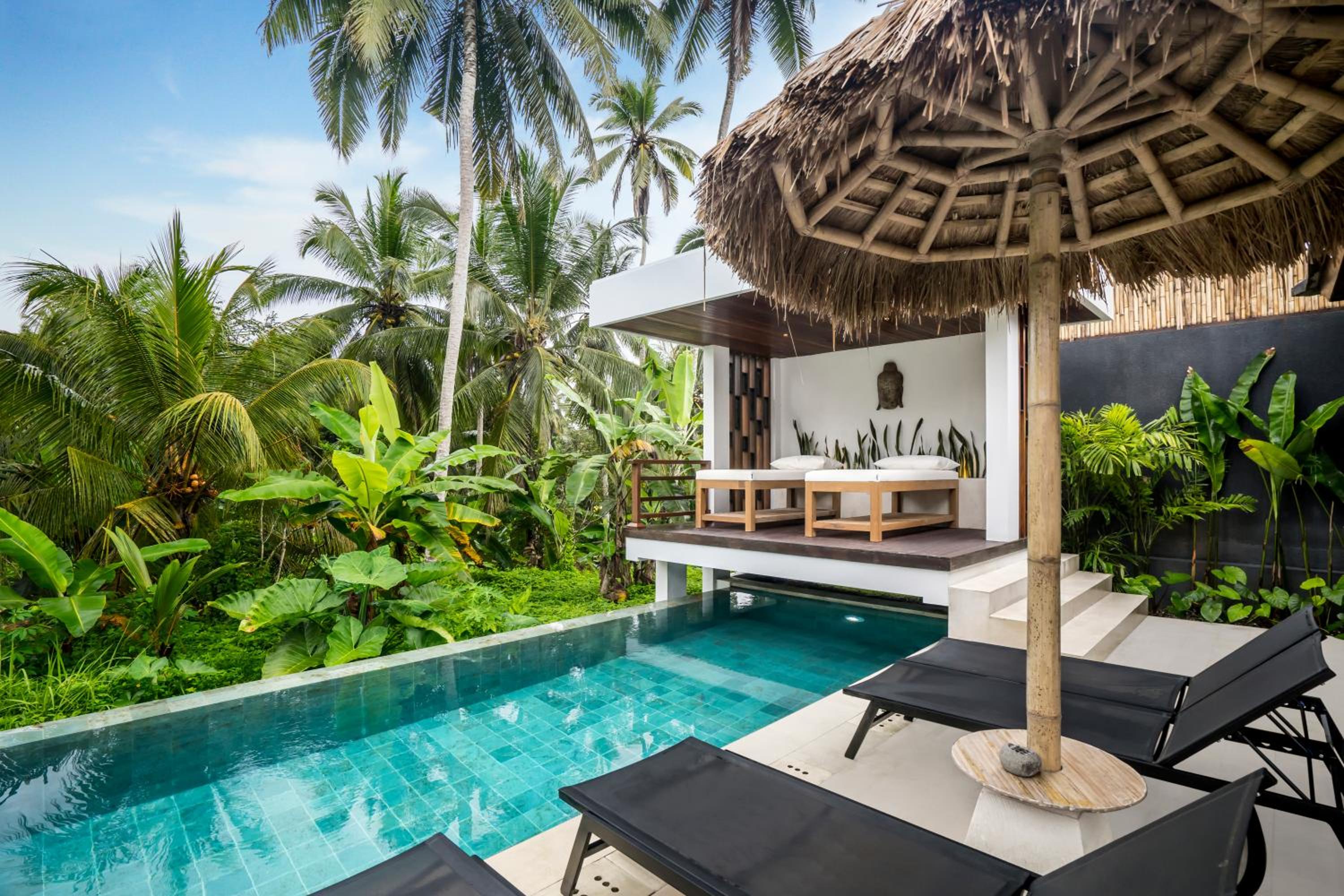 Villa Vertical Garden by BaliSuperHost view 3